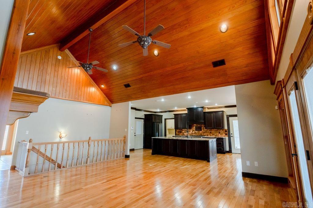 60  Pointe Dr  Edgemont, AR