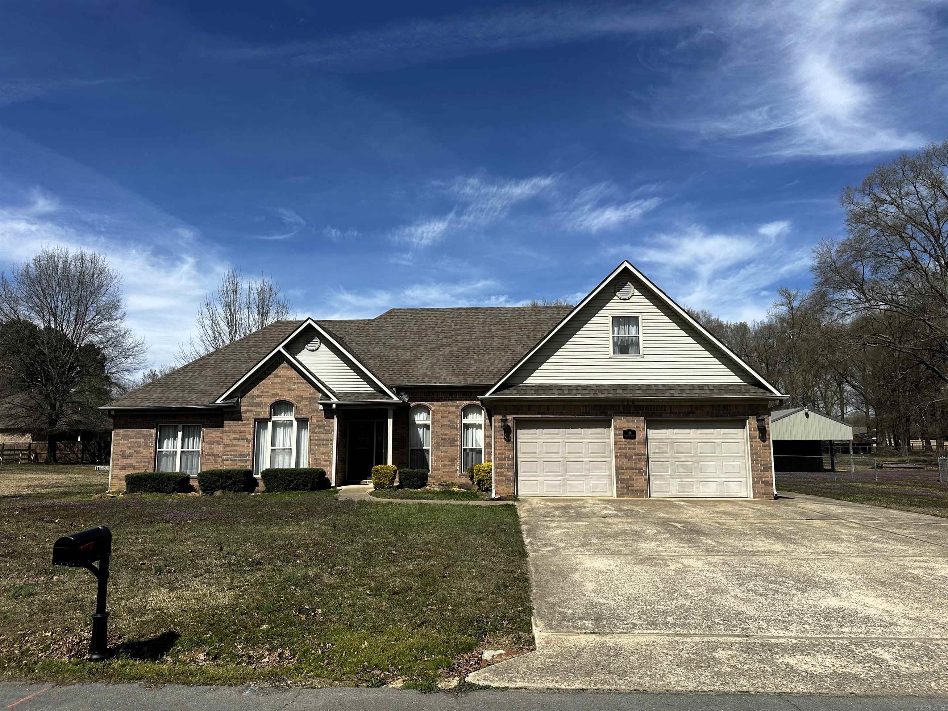 118  Oakleaf  Beebe, AR