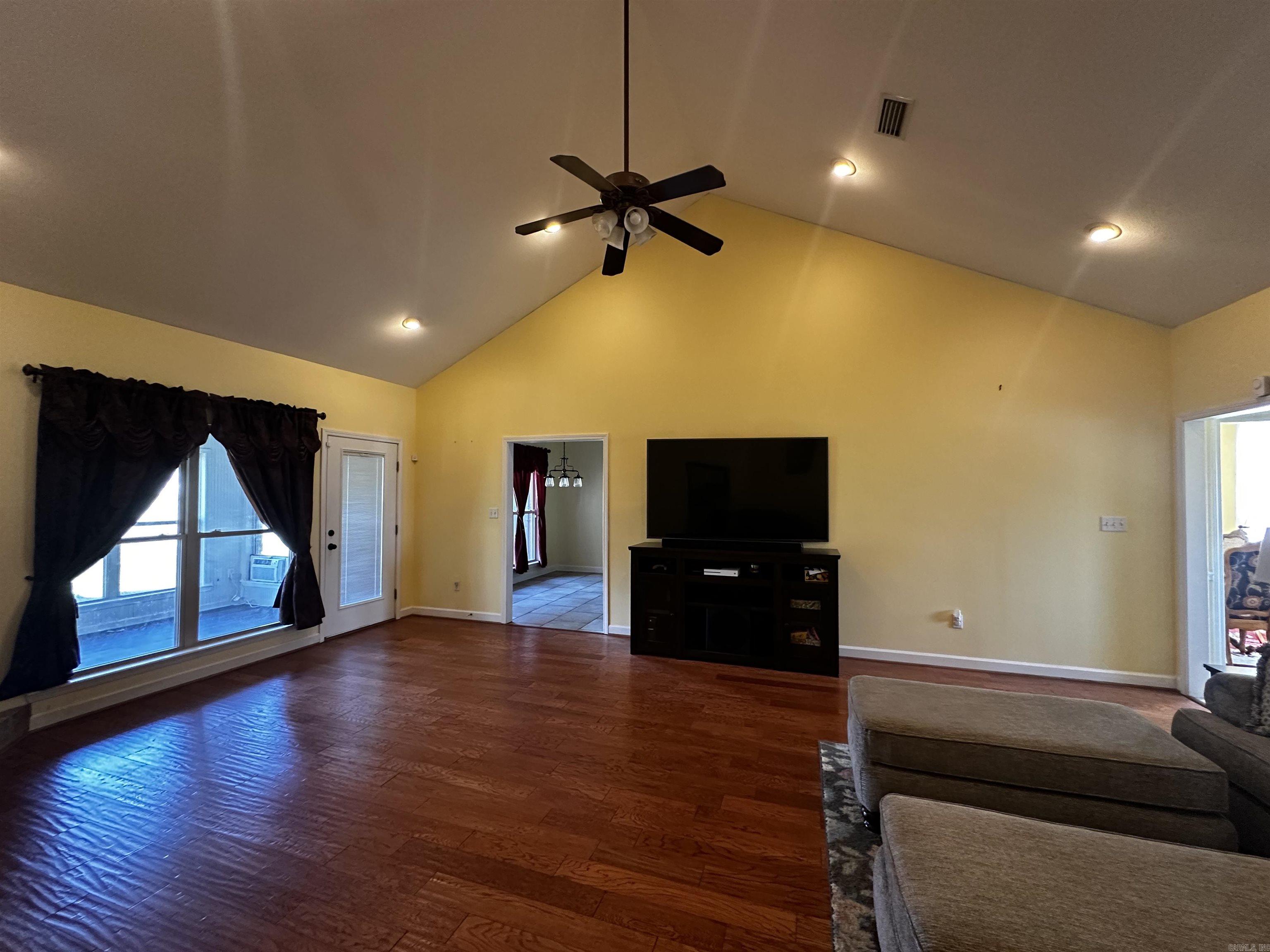 118  Oakleaf  Beebe, AR