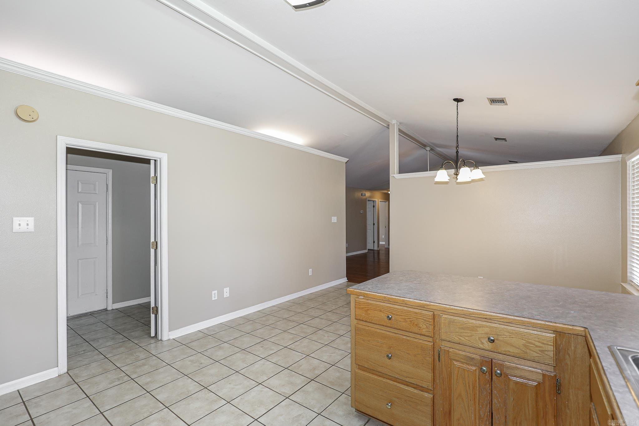 1004  Stamford Dr  Benton, AR
