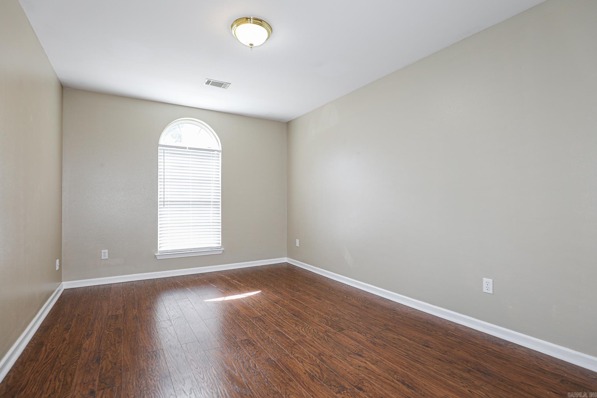 1004  Stamford Dr  Benton, AR