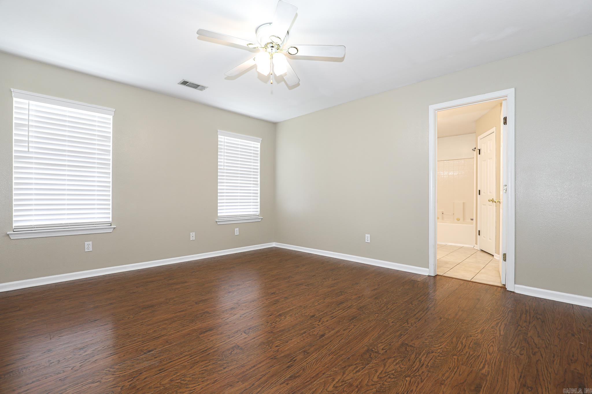 1004  Stamford Dr  Benton, AR