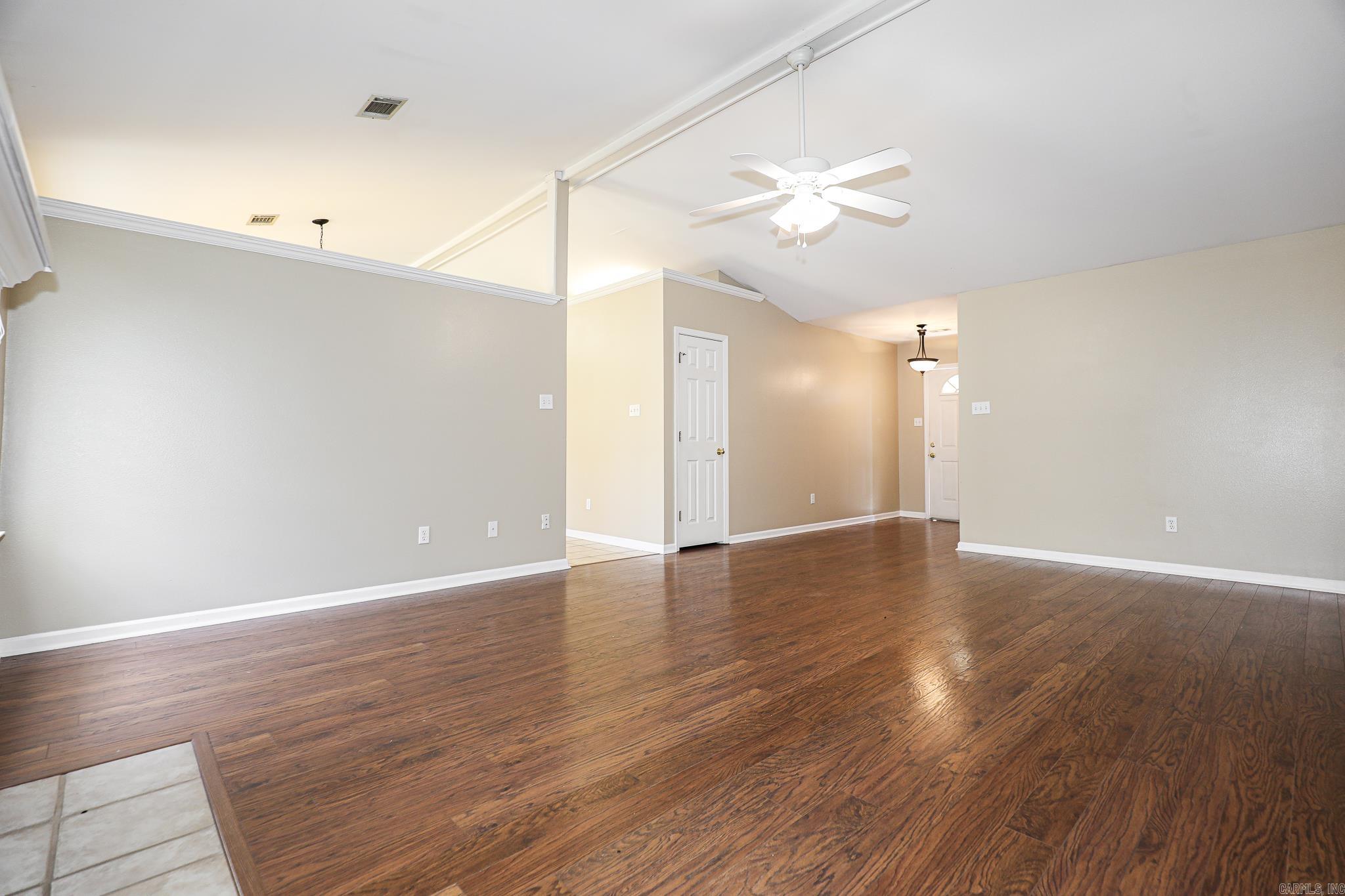 1004  Stamford Dr  Benton, AR