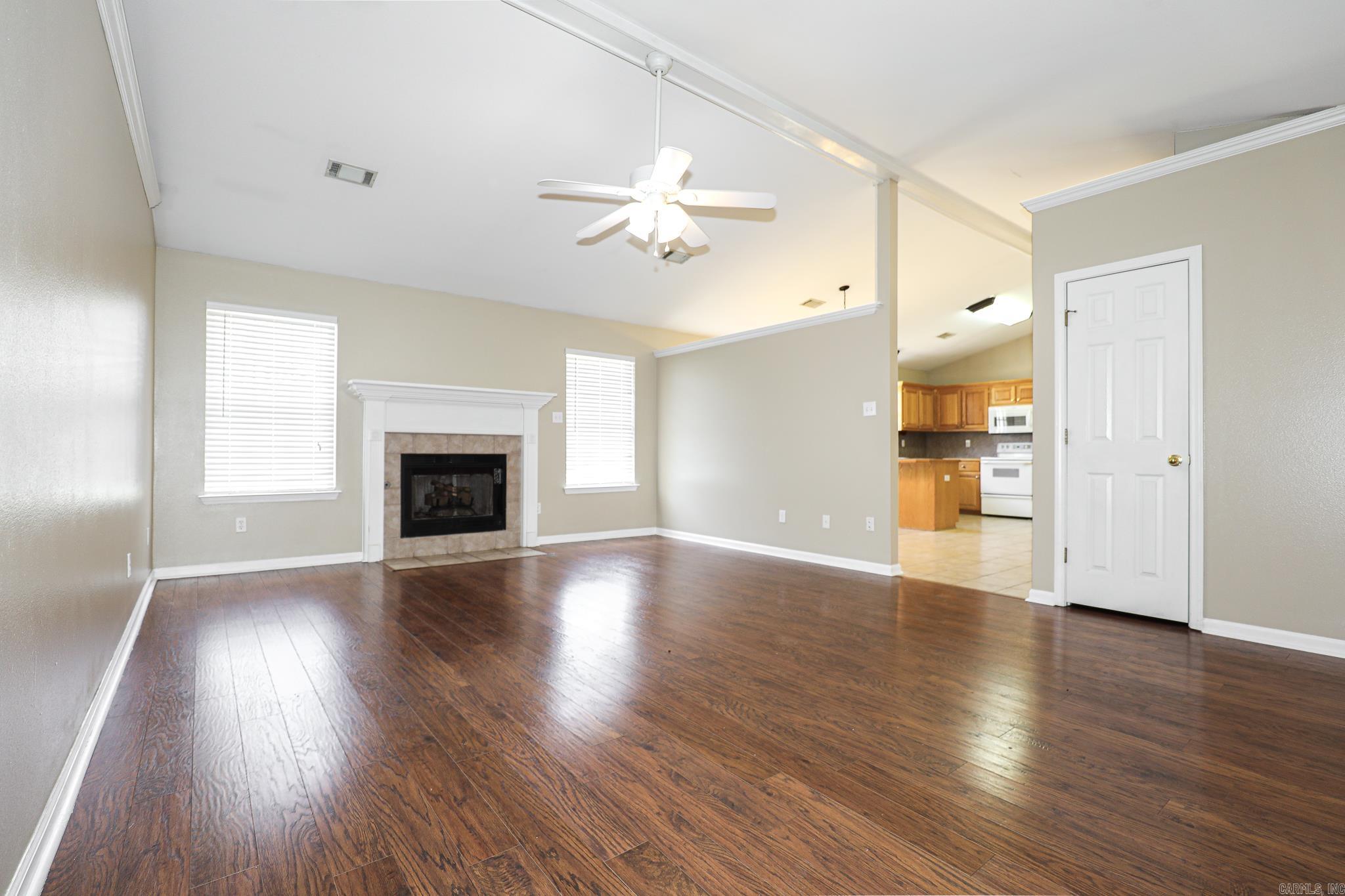 1004  Stamford Dr  Benton, AR