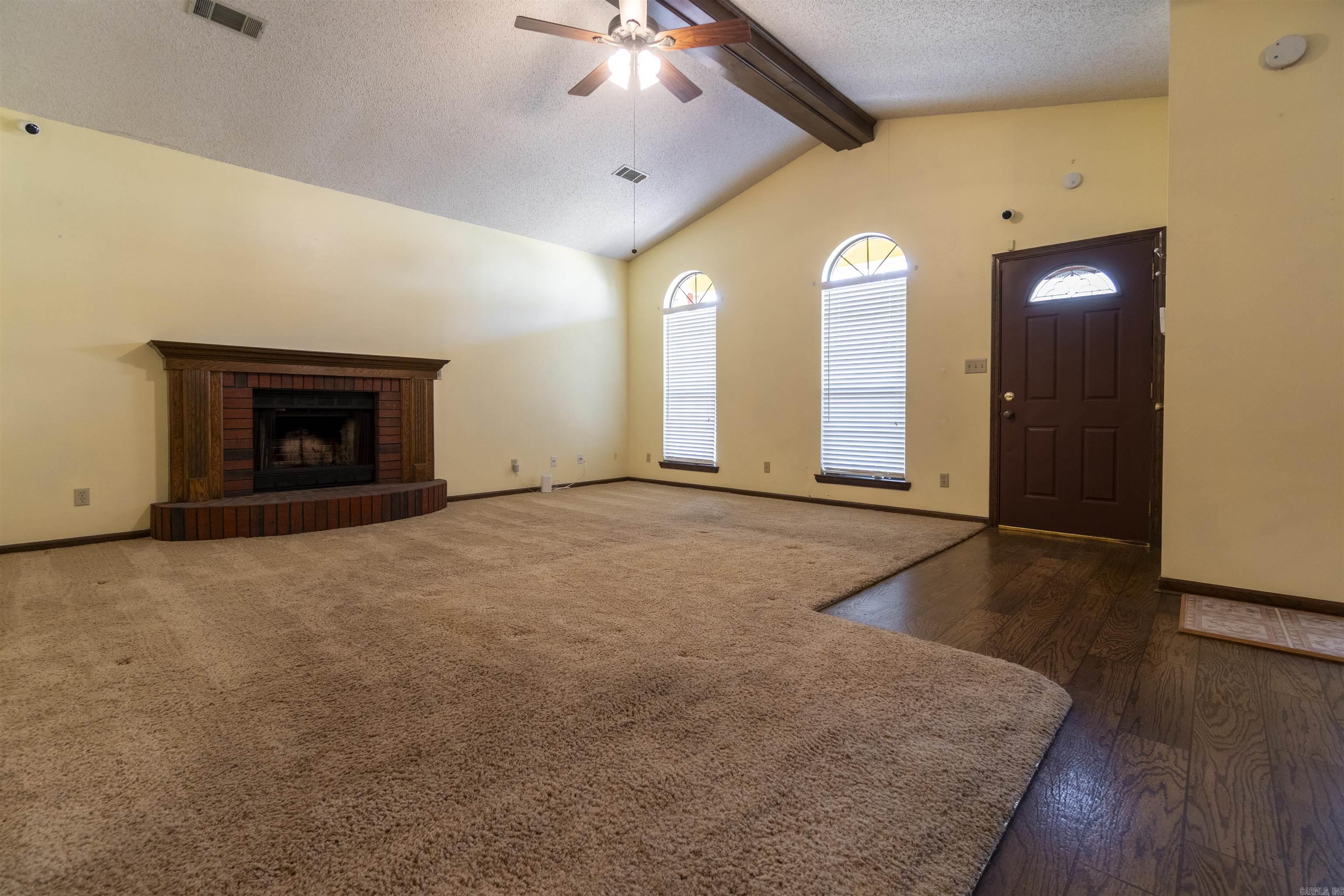207  Amber Oaks Dr  Sherwood, AR