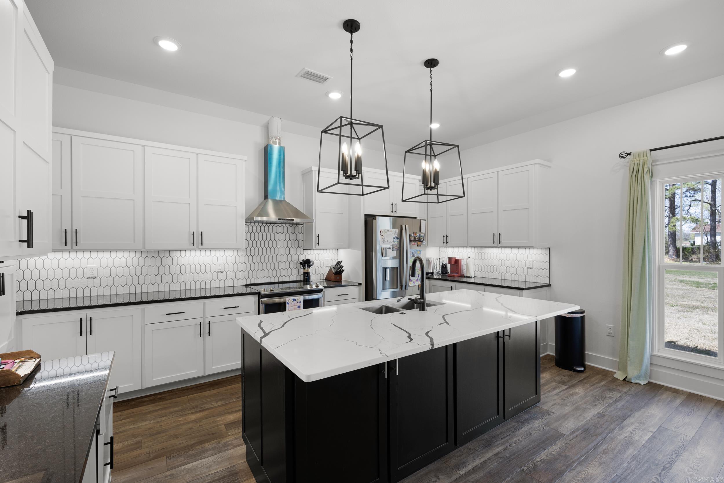 11  Gary  Plumerville, AR