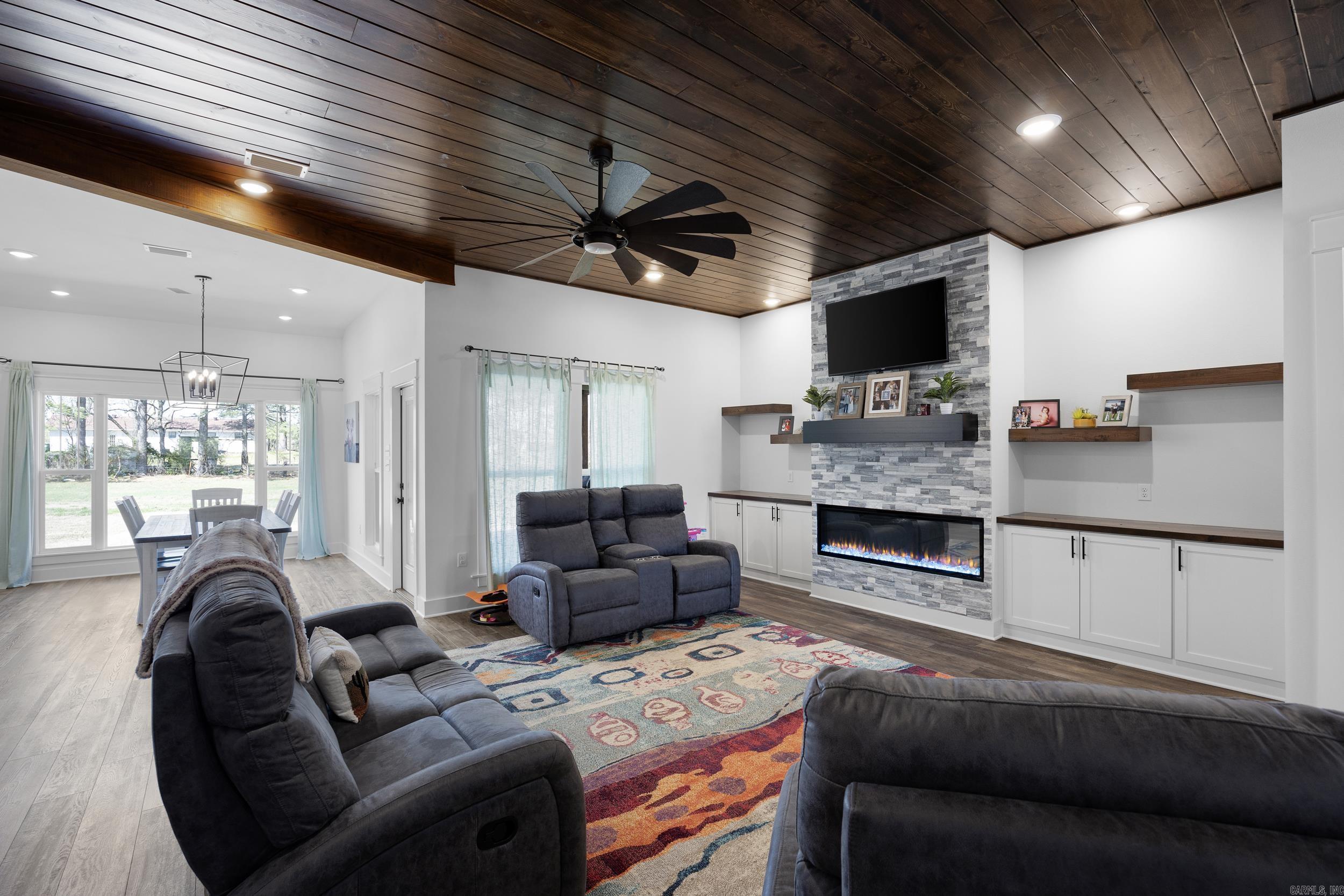 11  Gary  Plumerville, AR