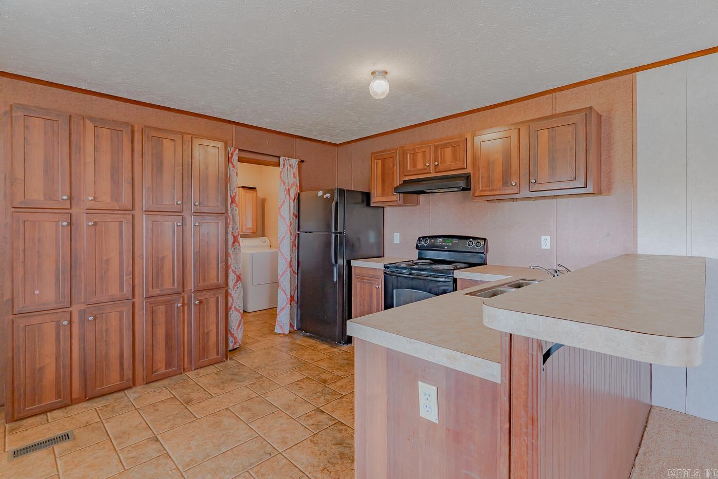 188  Red Hawk  Glencoe, AR