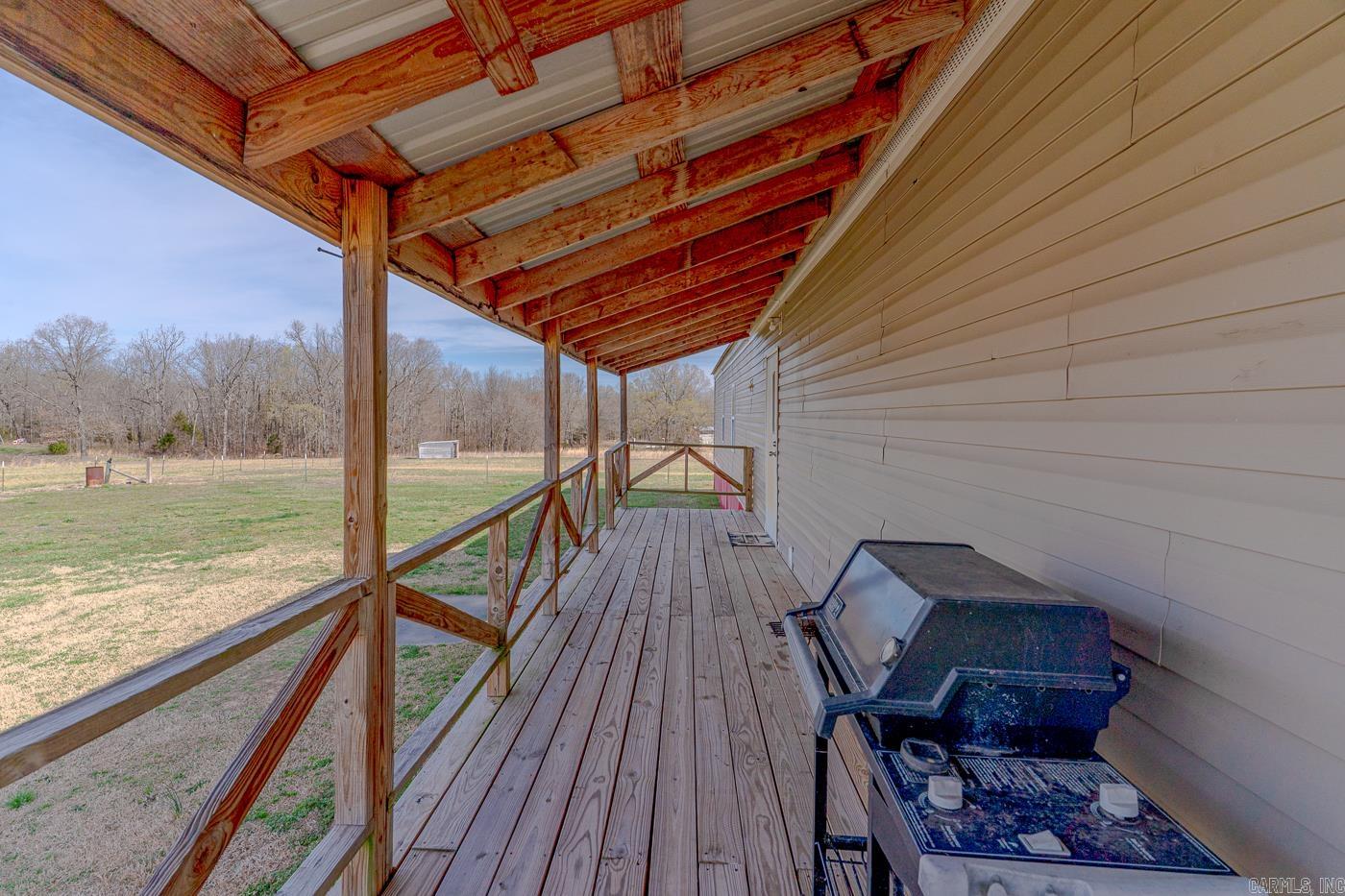 188  Red Hawk  Glencoe, AR
