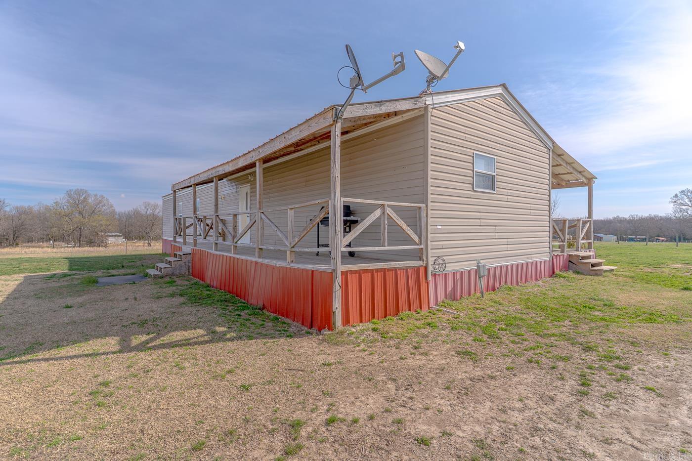 188  Red Hawk  Glencoe, AR