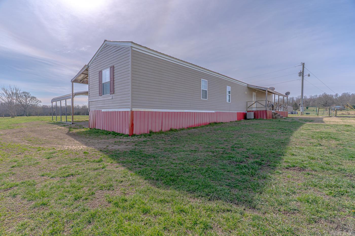 188  Red Hawk  Glencoe, AR