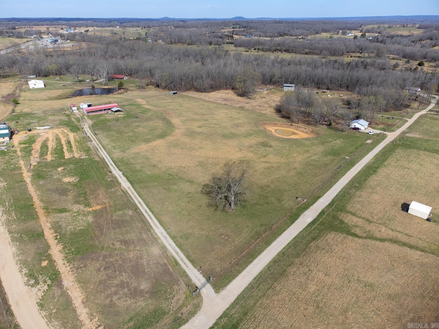 188  Red Hawk  Glencoe, AR