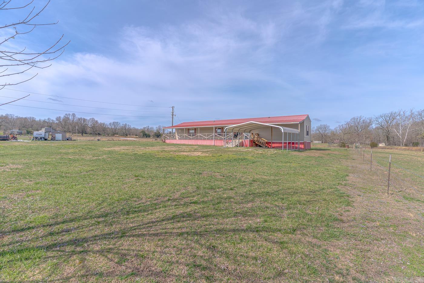 188  Red Hawk  Glencoe, AR