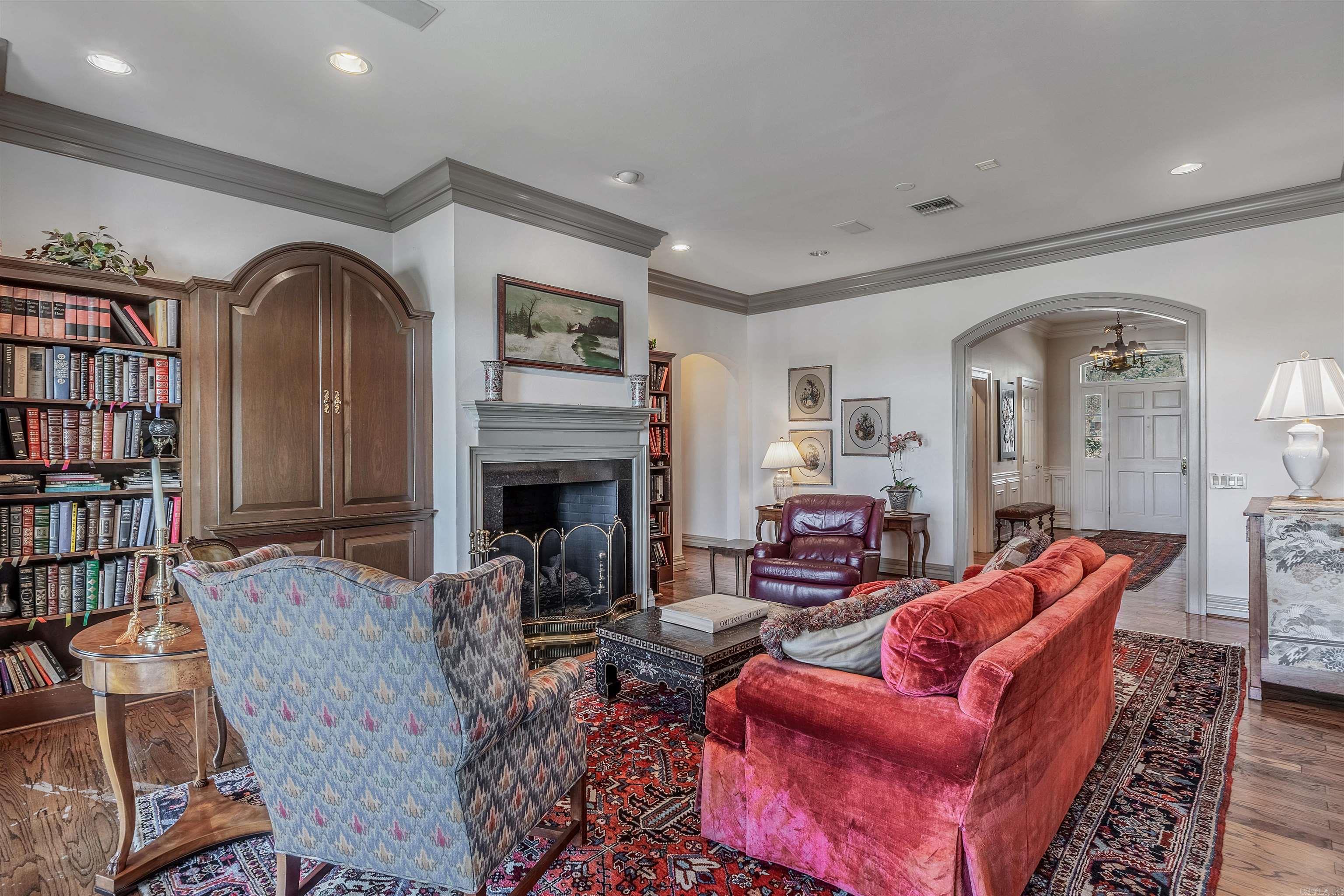 32  Riverwood Cove  Maumelle, AR