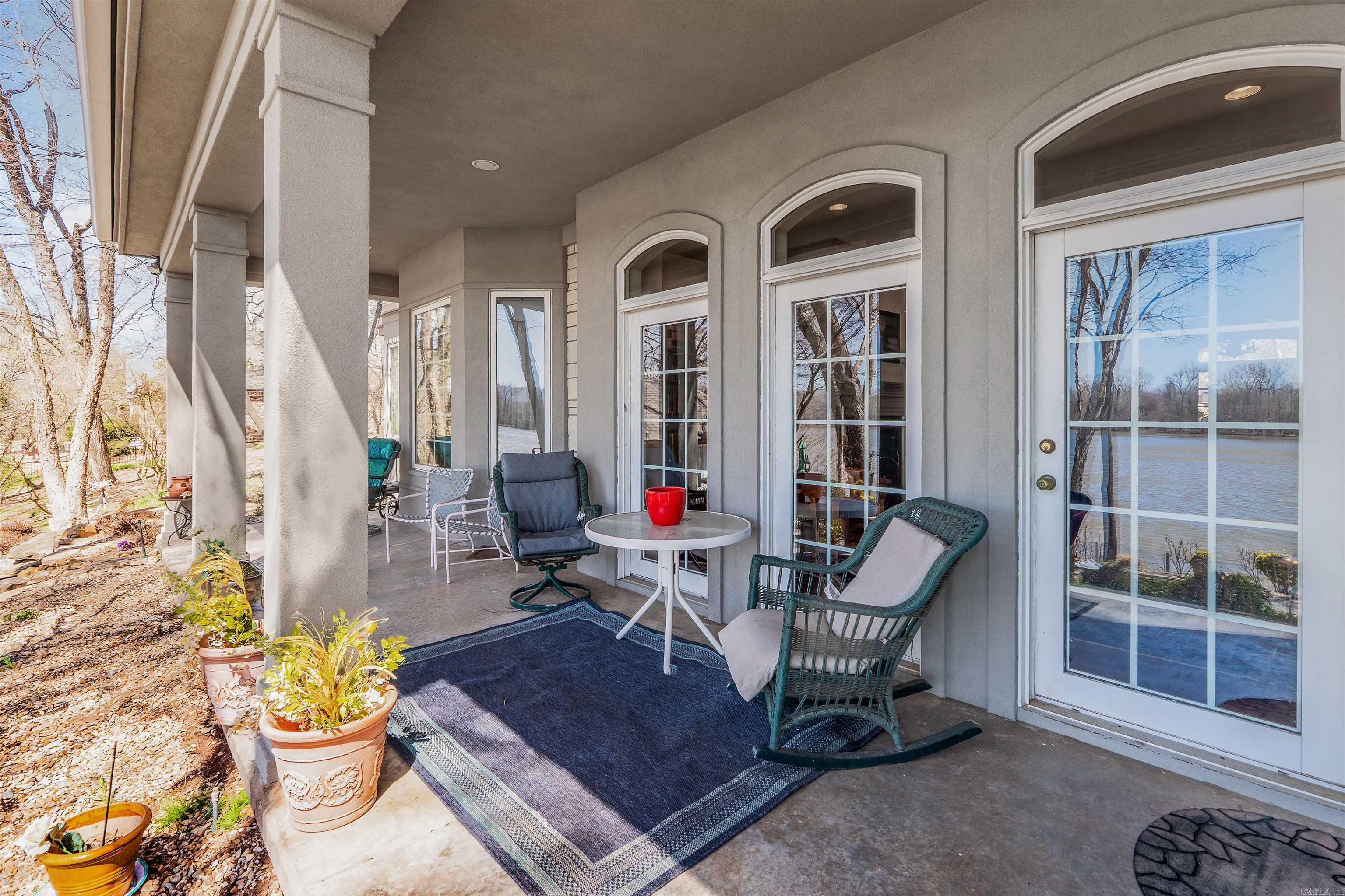 32  Riverwood Cove  Maumelle, AR