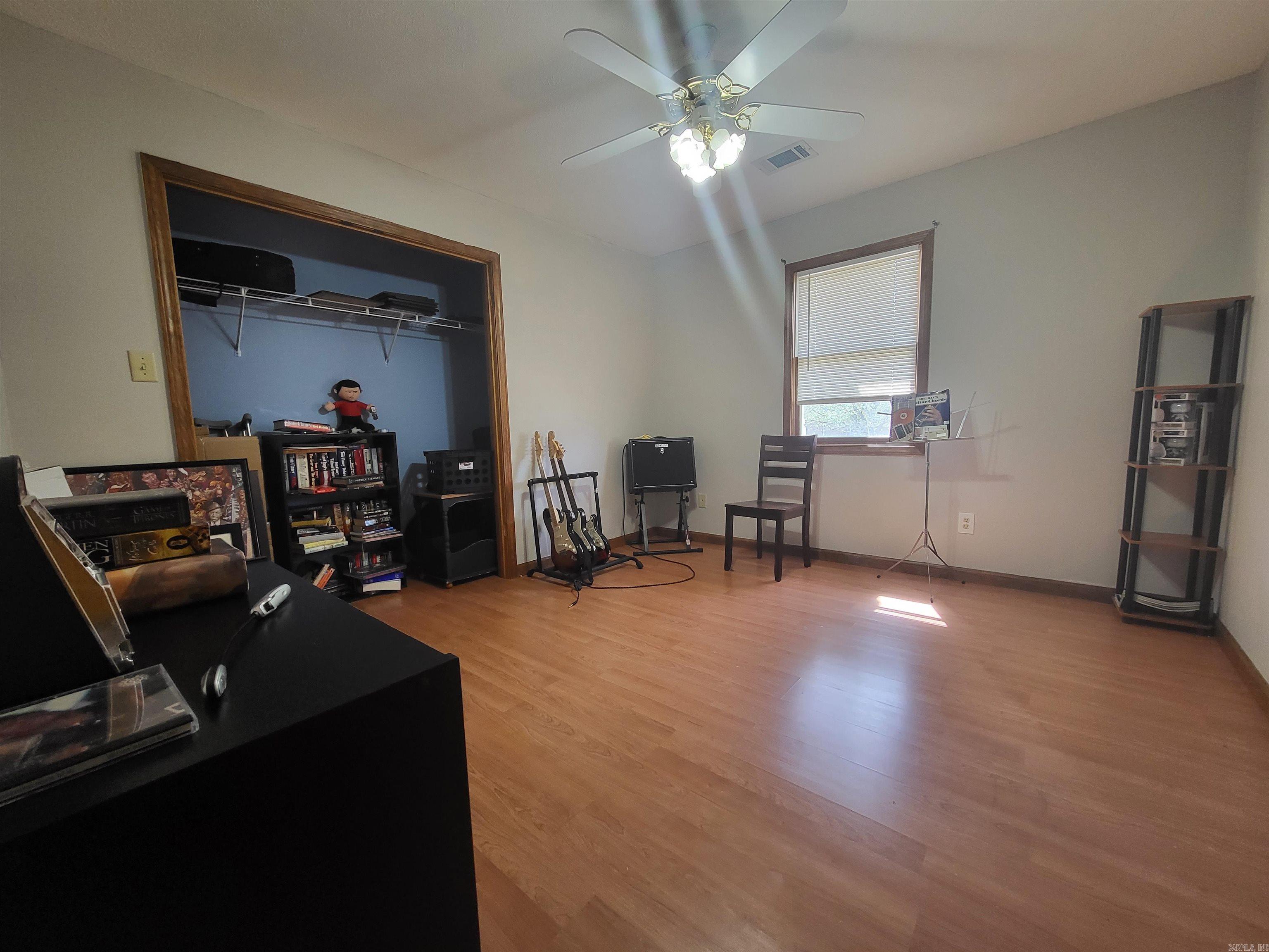 24  Newcastle  Cabot, AR