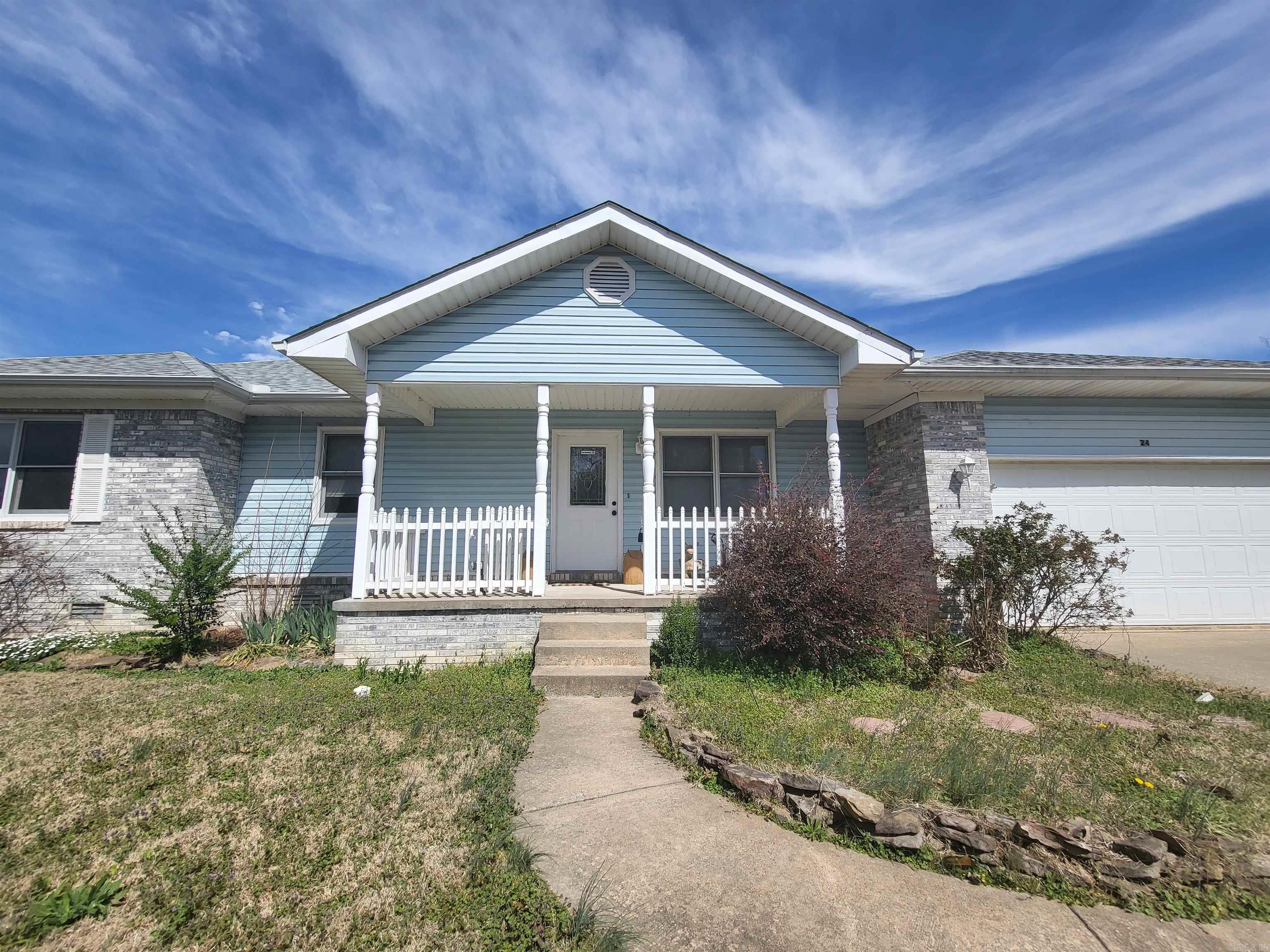 24  Newcastle  Cabot, AR