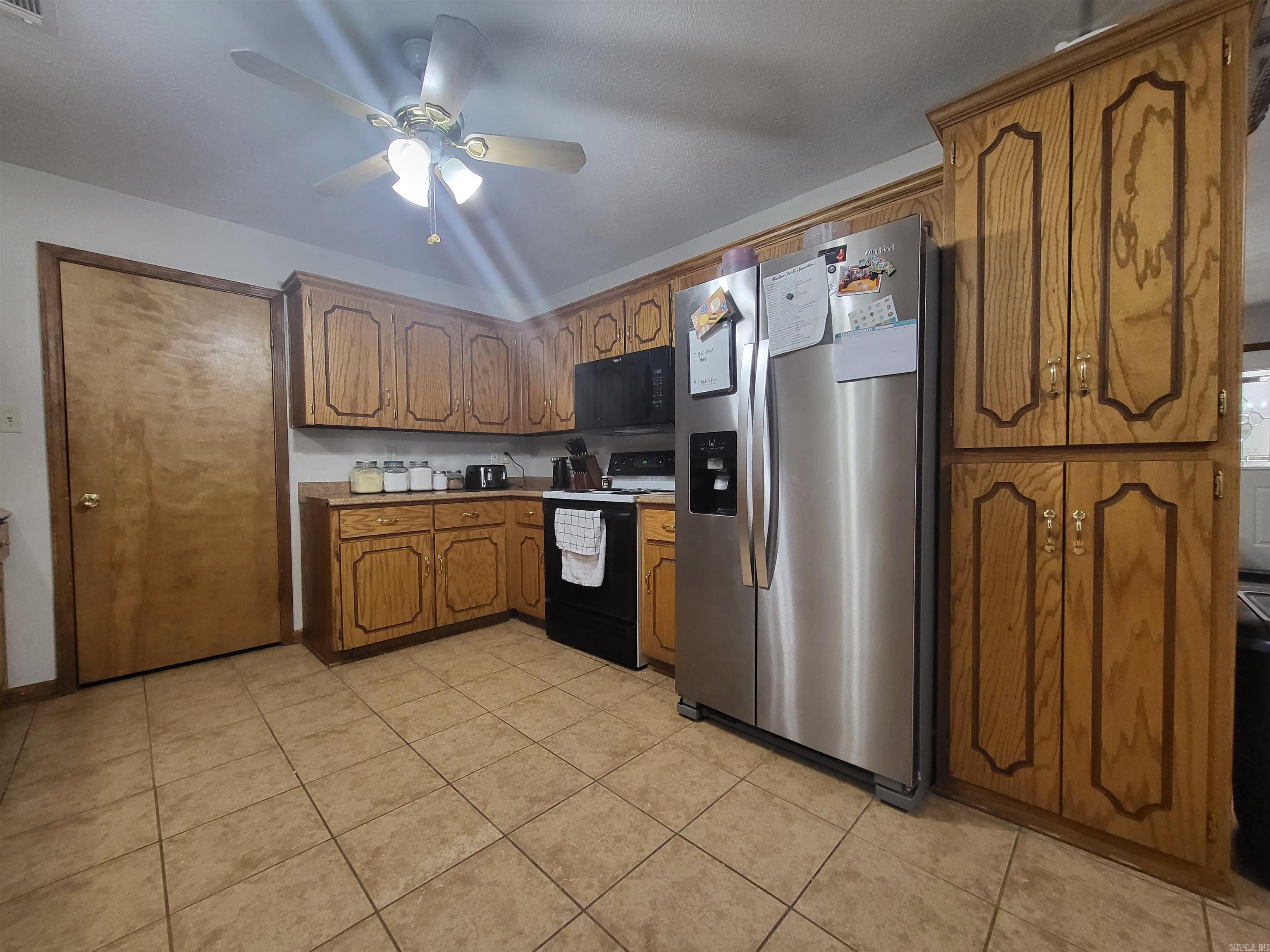 24  Newcastle  Cabot, AR