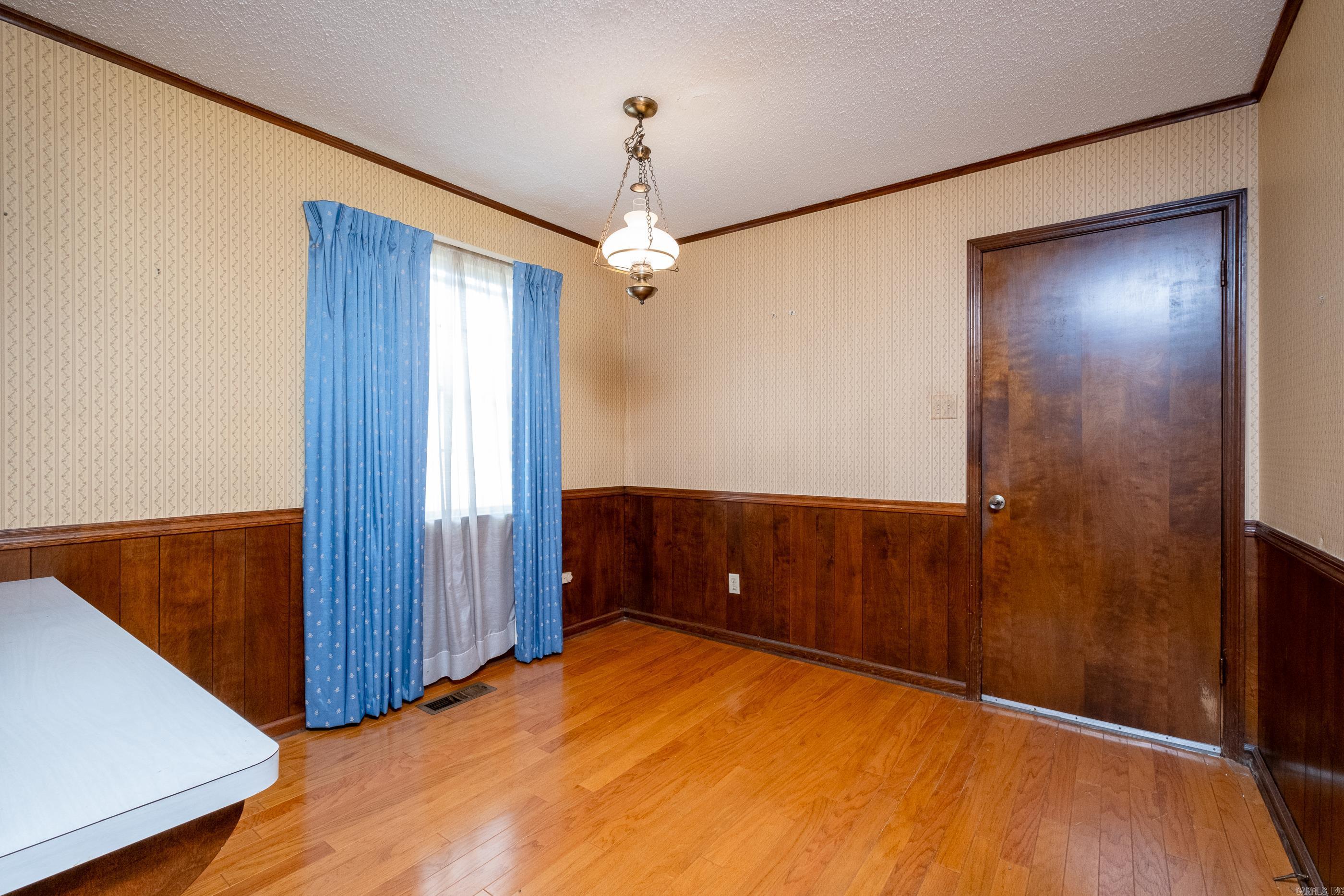1801  OLD FORGE  Little Rock, AR
