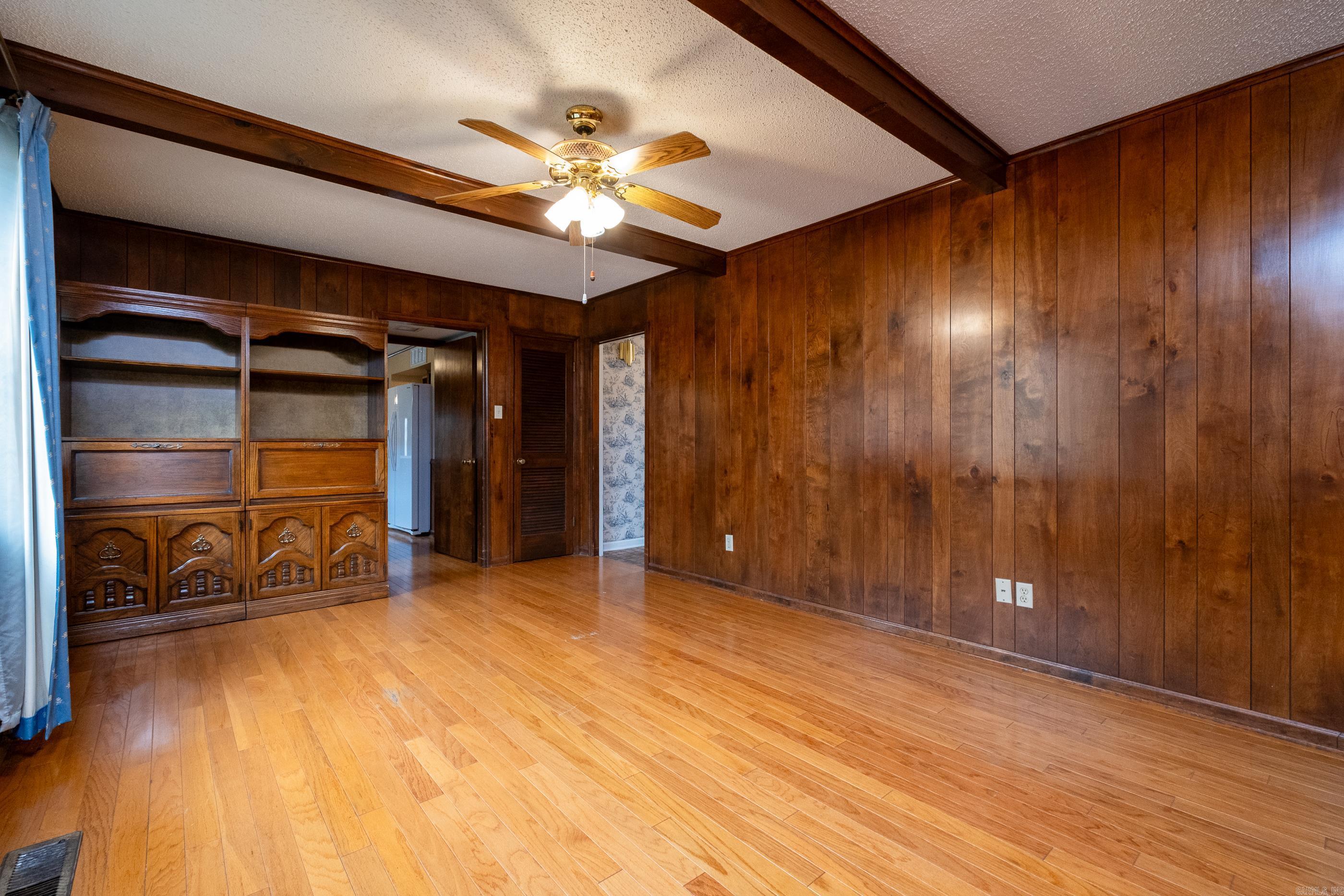 1801  OLD FORGE  Little Rock, AR