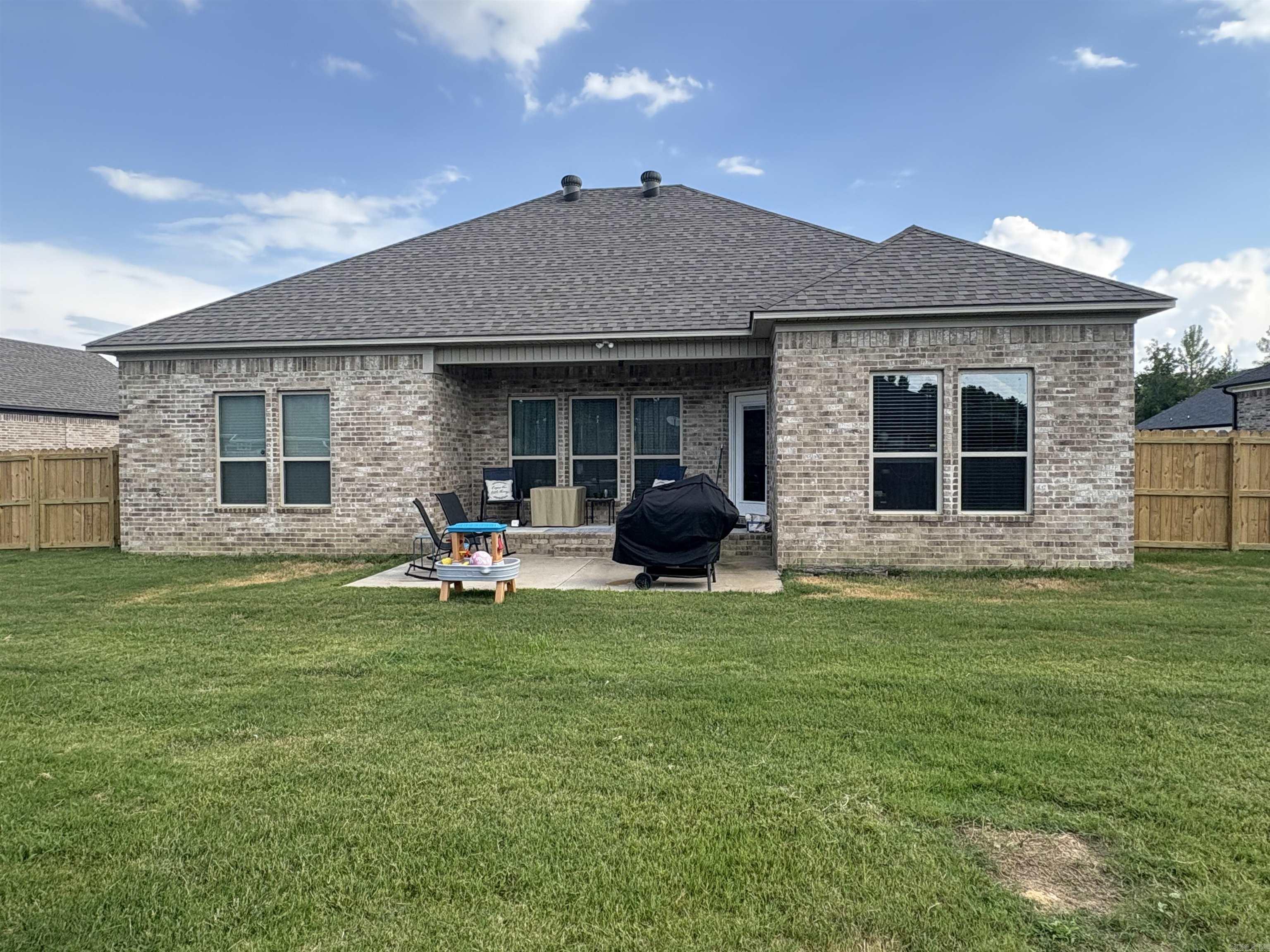 14 Wedgewood  Greenbrier, AR