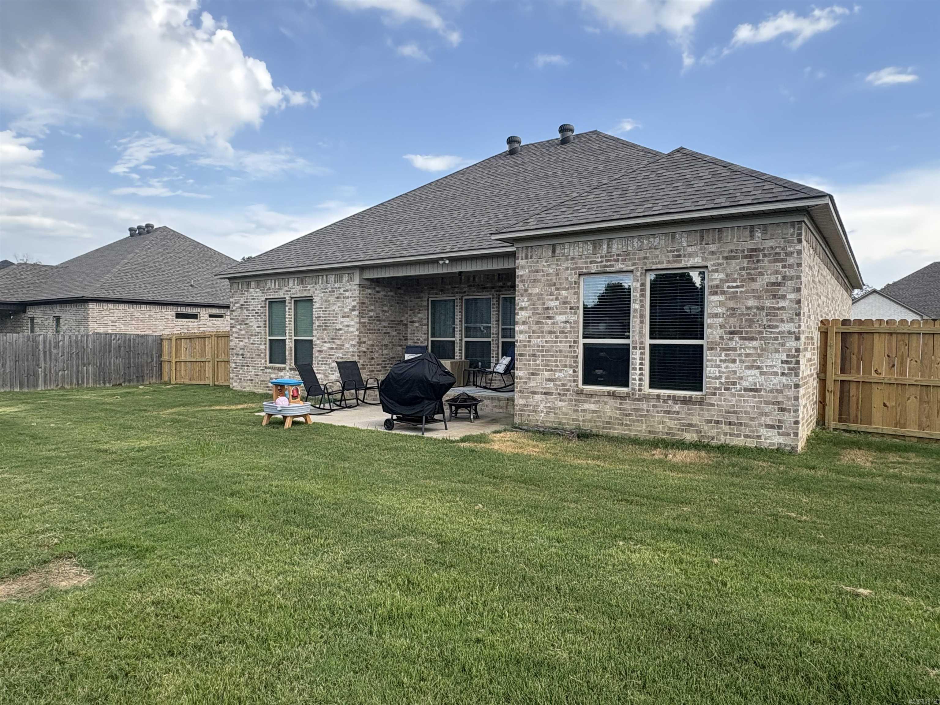 14 Wedgewood  Greenbrier, AR