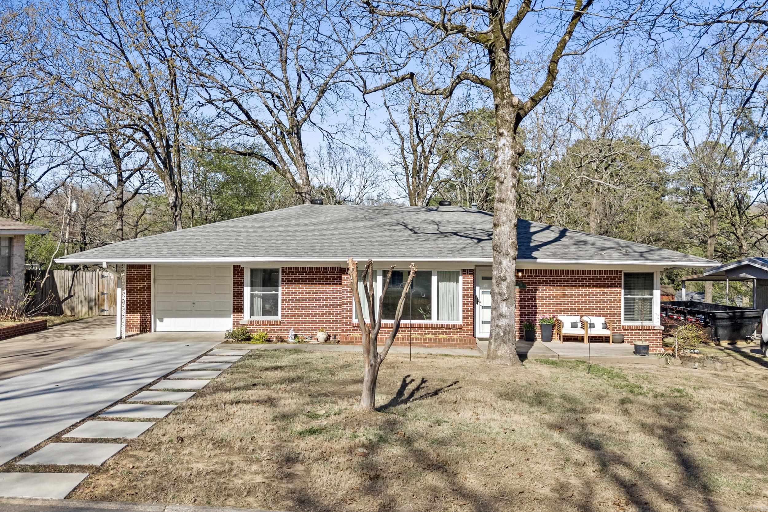 3736 Loch Lane North Little Rock, AR 72116