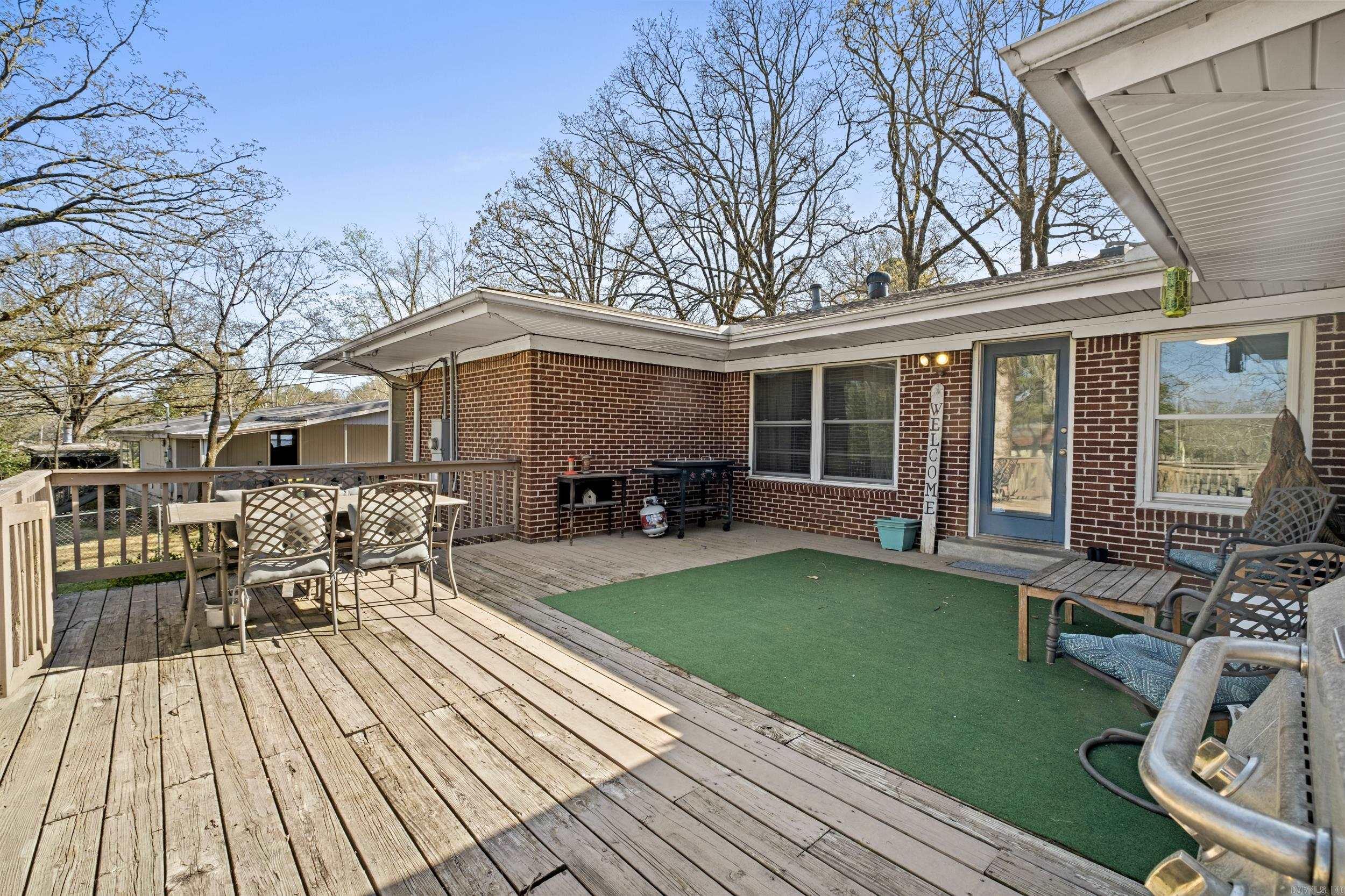 3736 Loch Lane North Little Rock, AR 72116