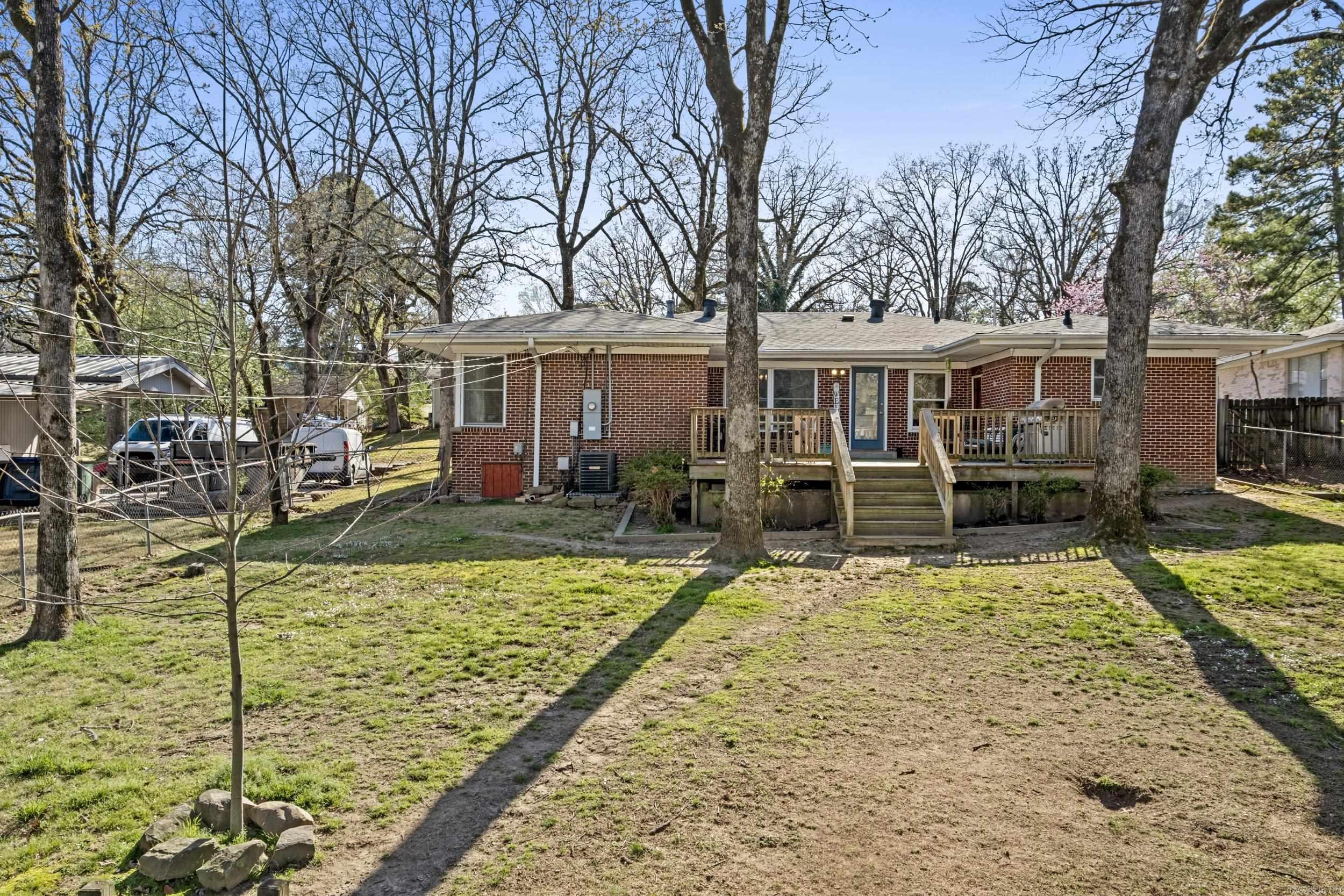 3736 Loch Lane North Little Rock, AR 72116