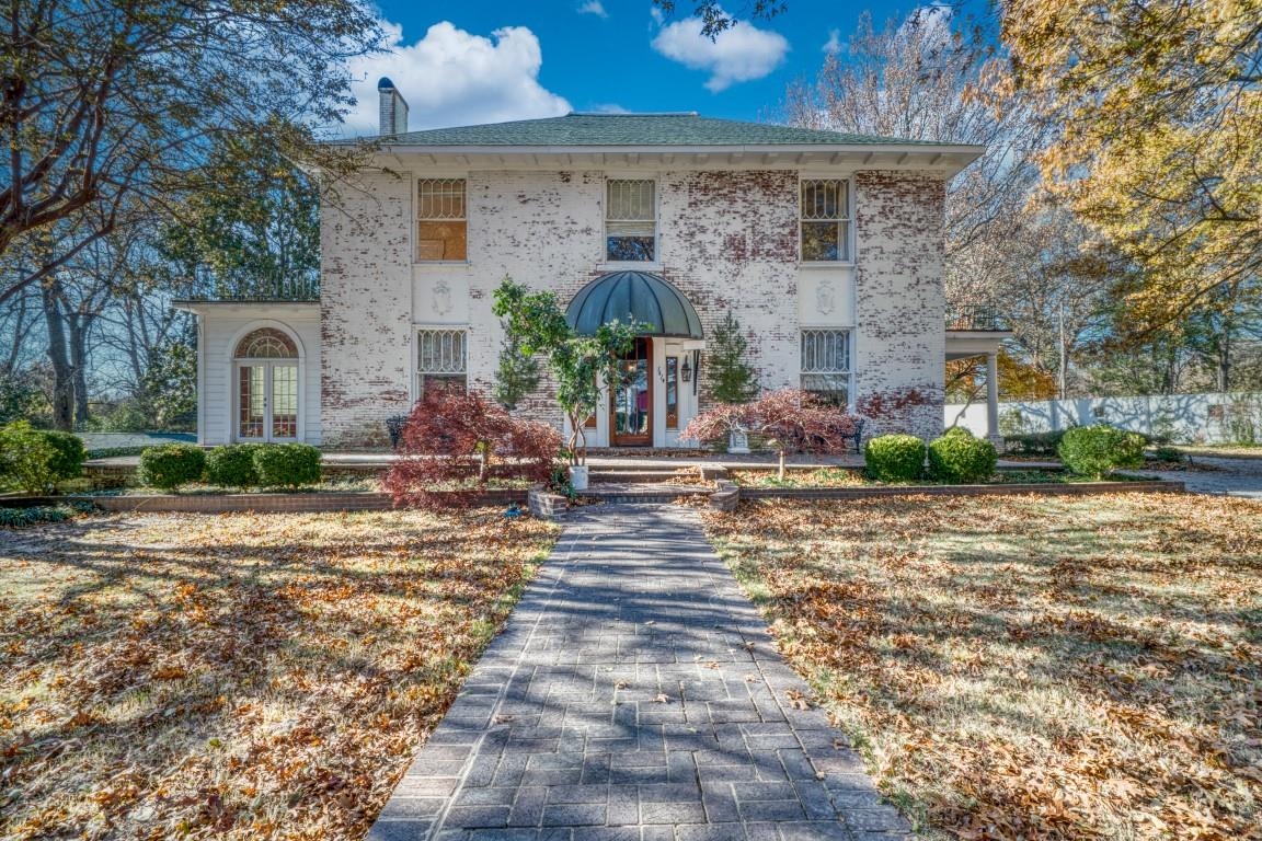1419 S Main  Jonesboro, AR