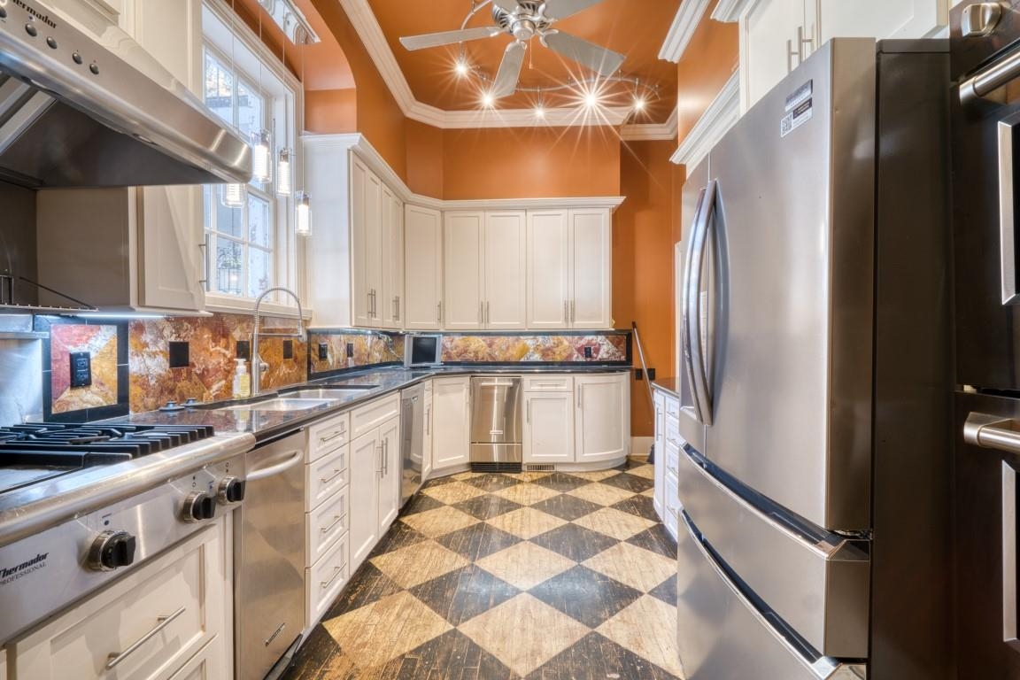 1419 S Main  Jonesboro, AR