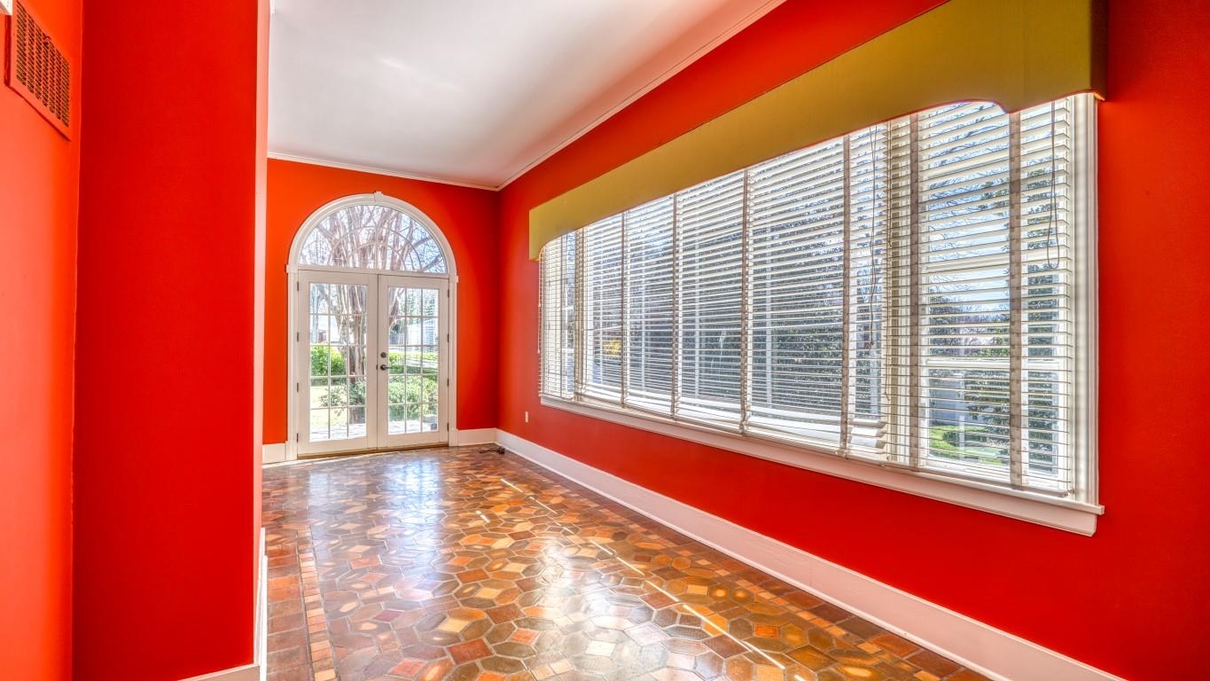 1419 S Main  Jonesboro, AR