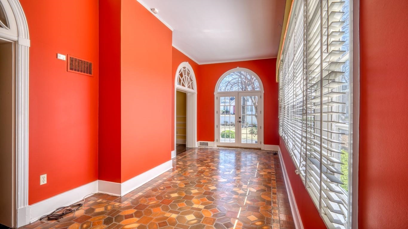 1419 S Main  Jonesboro, AR