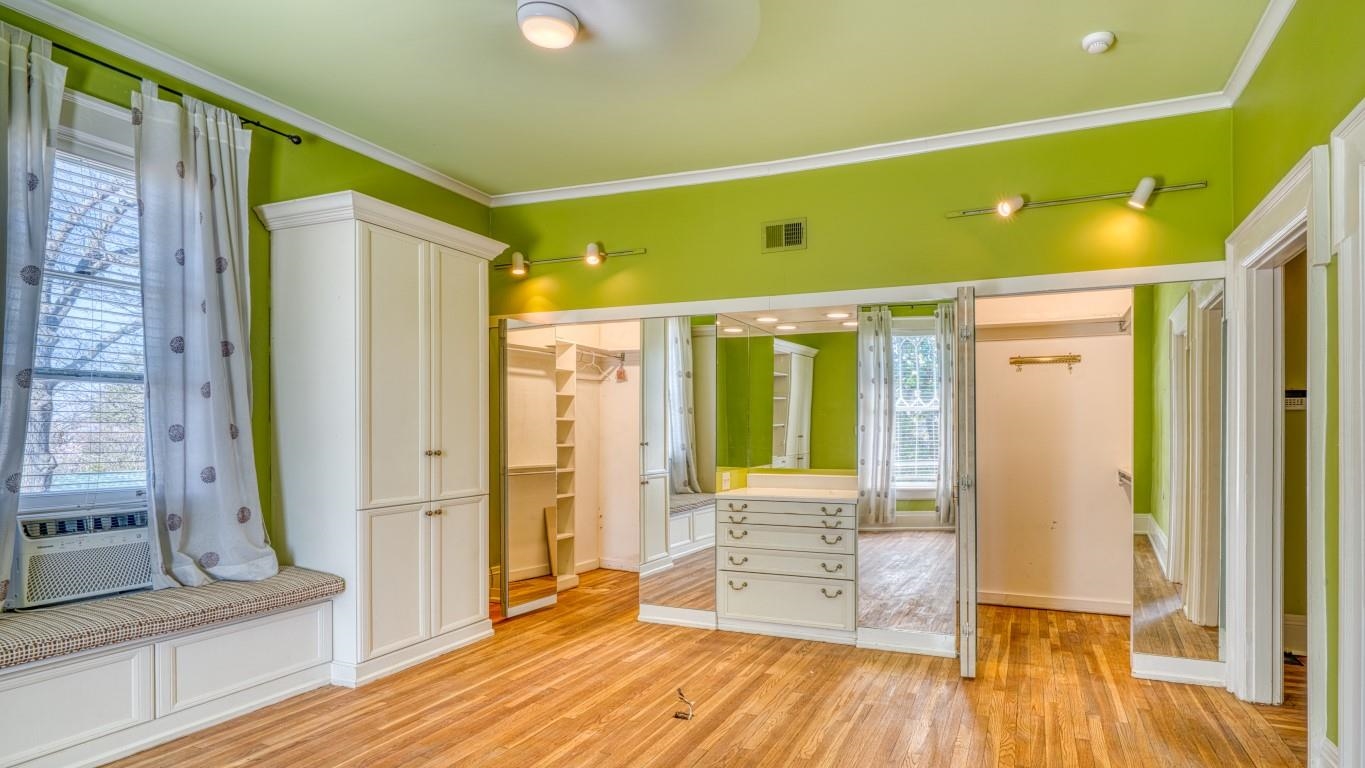 1419 S Main  Jonesboro, AR