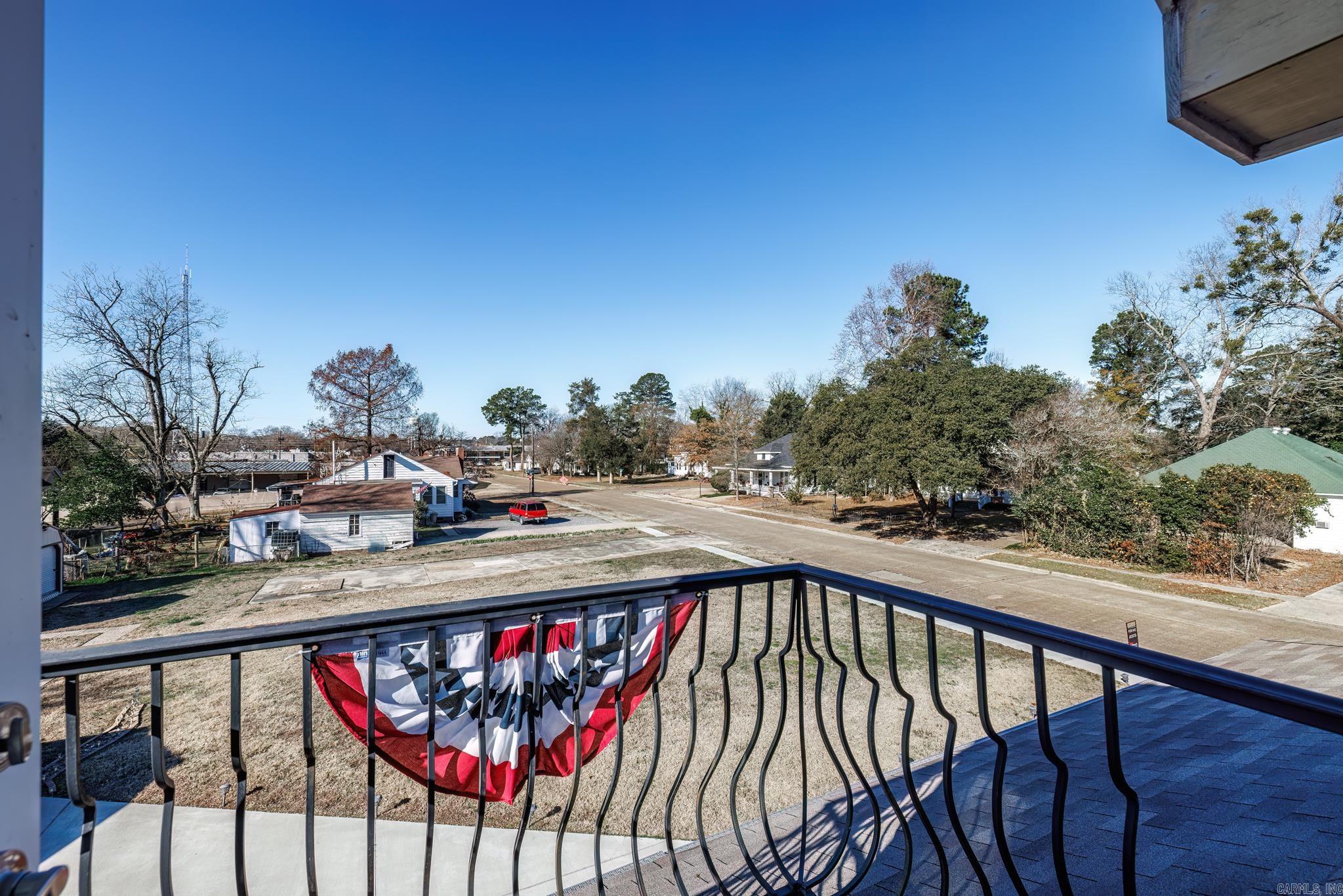 1043  Clinton  Arkadelphia, AR