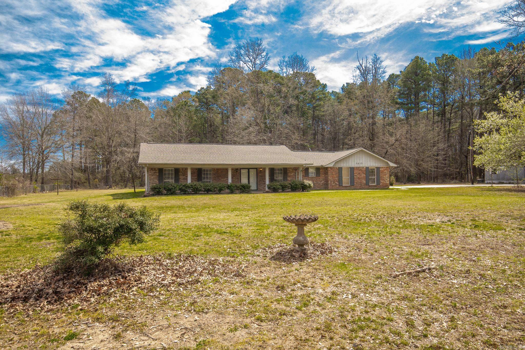 5815  Farm Lane  Pine Bluff, AR