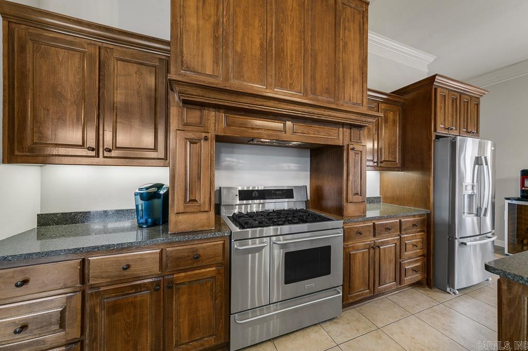 1106  Aberdour Drive  Cabot, AR