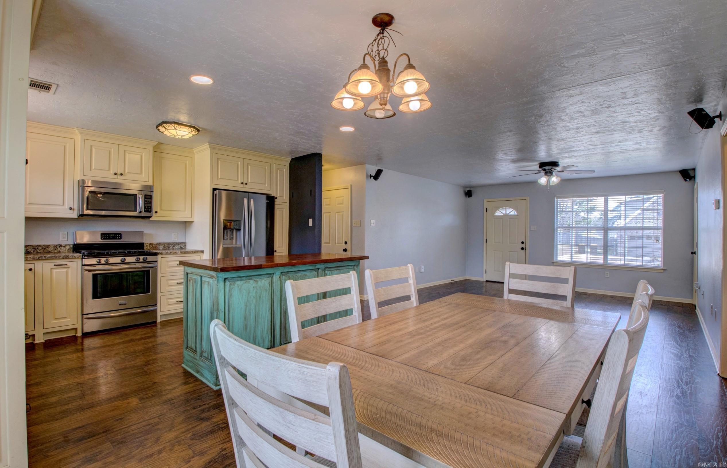 3002  Frendall  Benton, AR