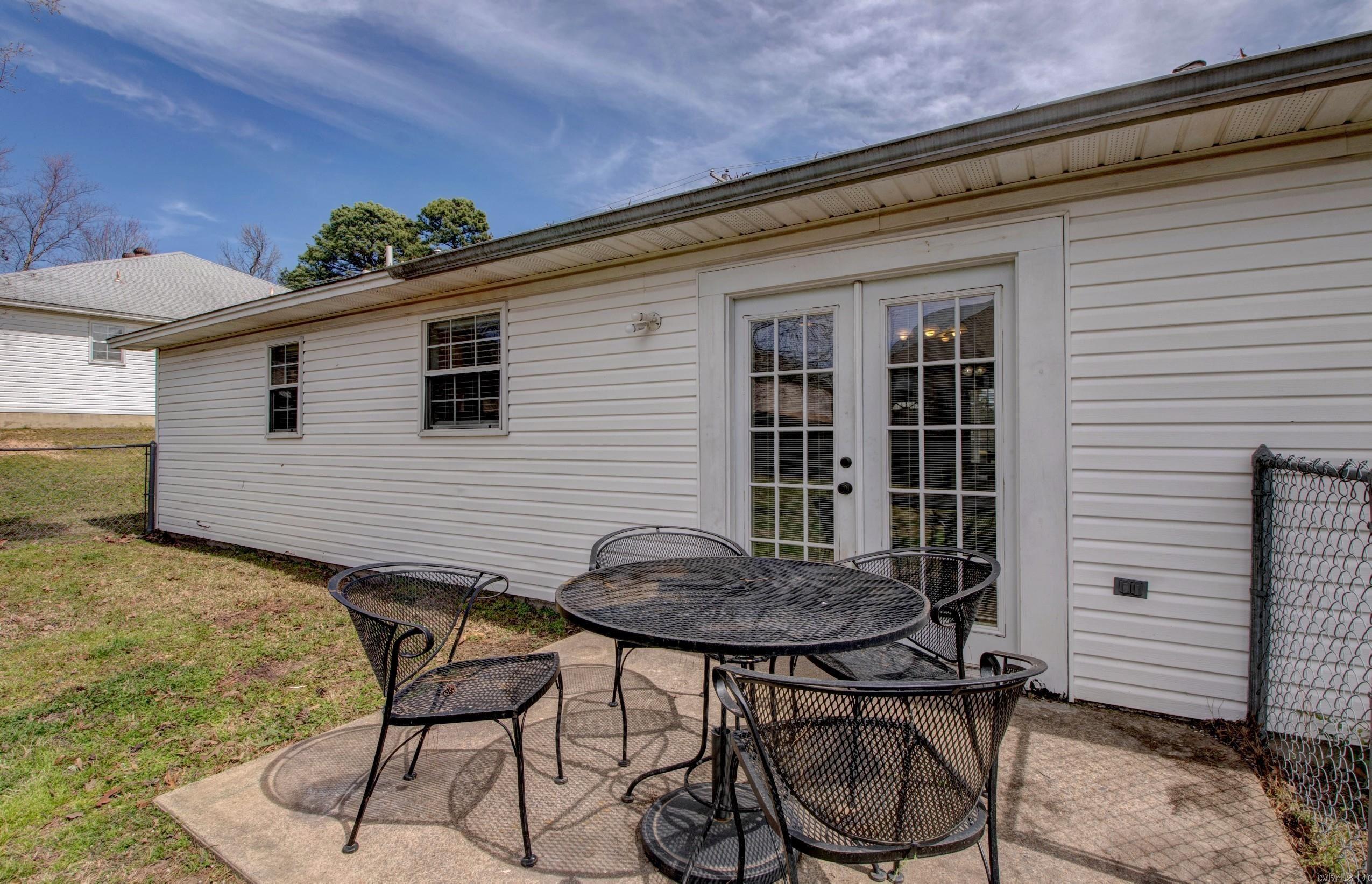 3002  Frendall  Benton, AR