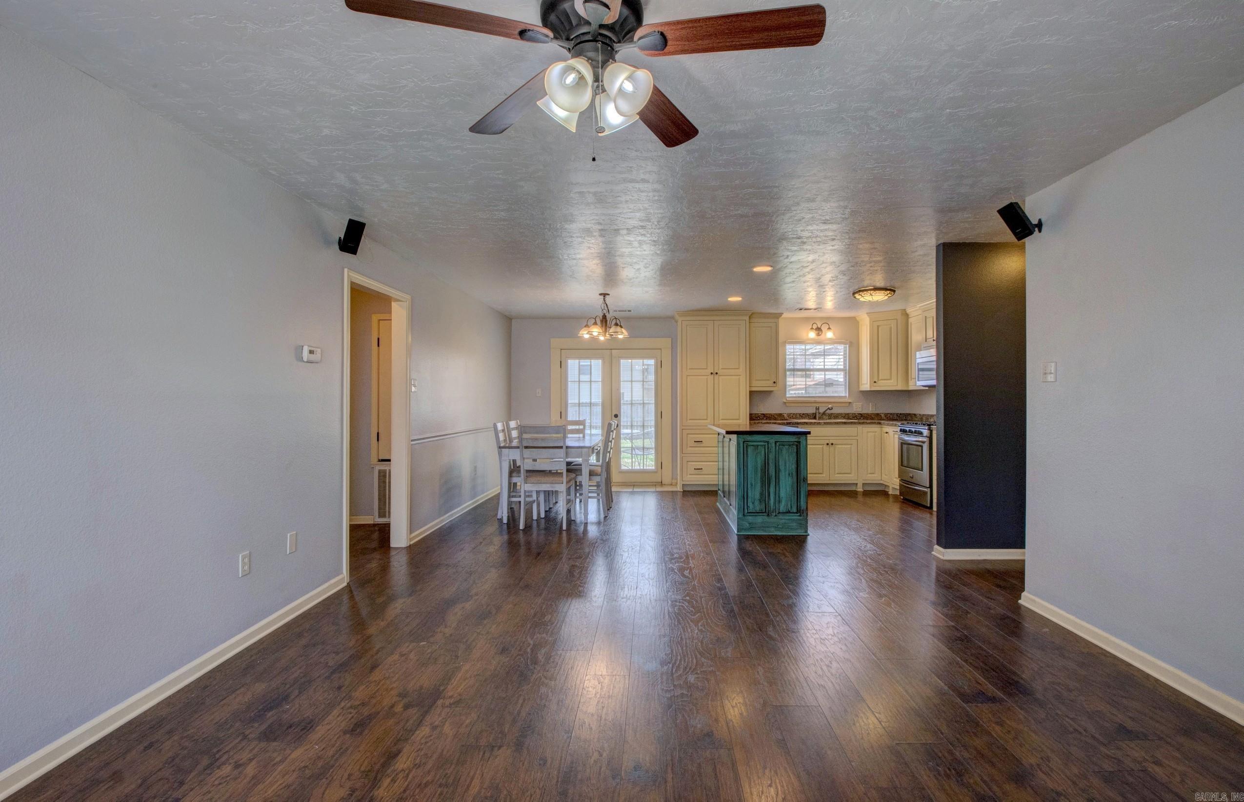 3002  Frendall  Benton, AR