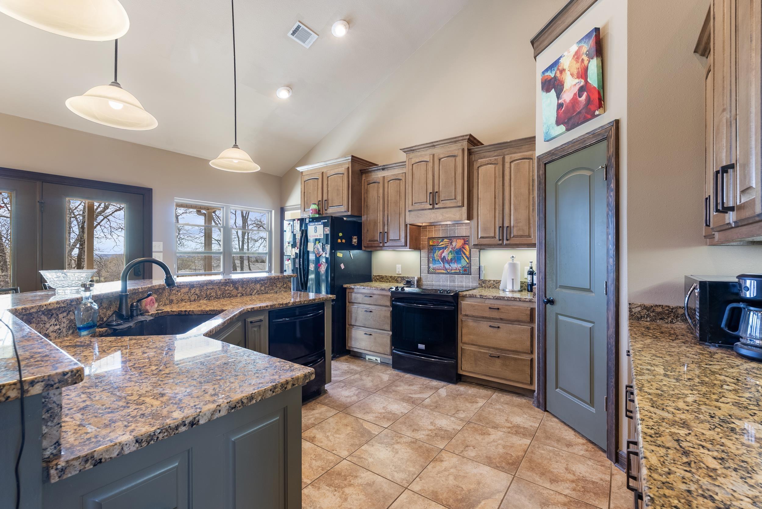 11  Hoggard  Enola, AR
