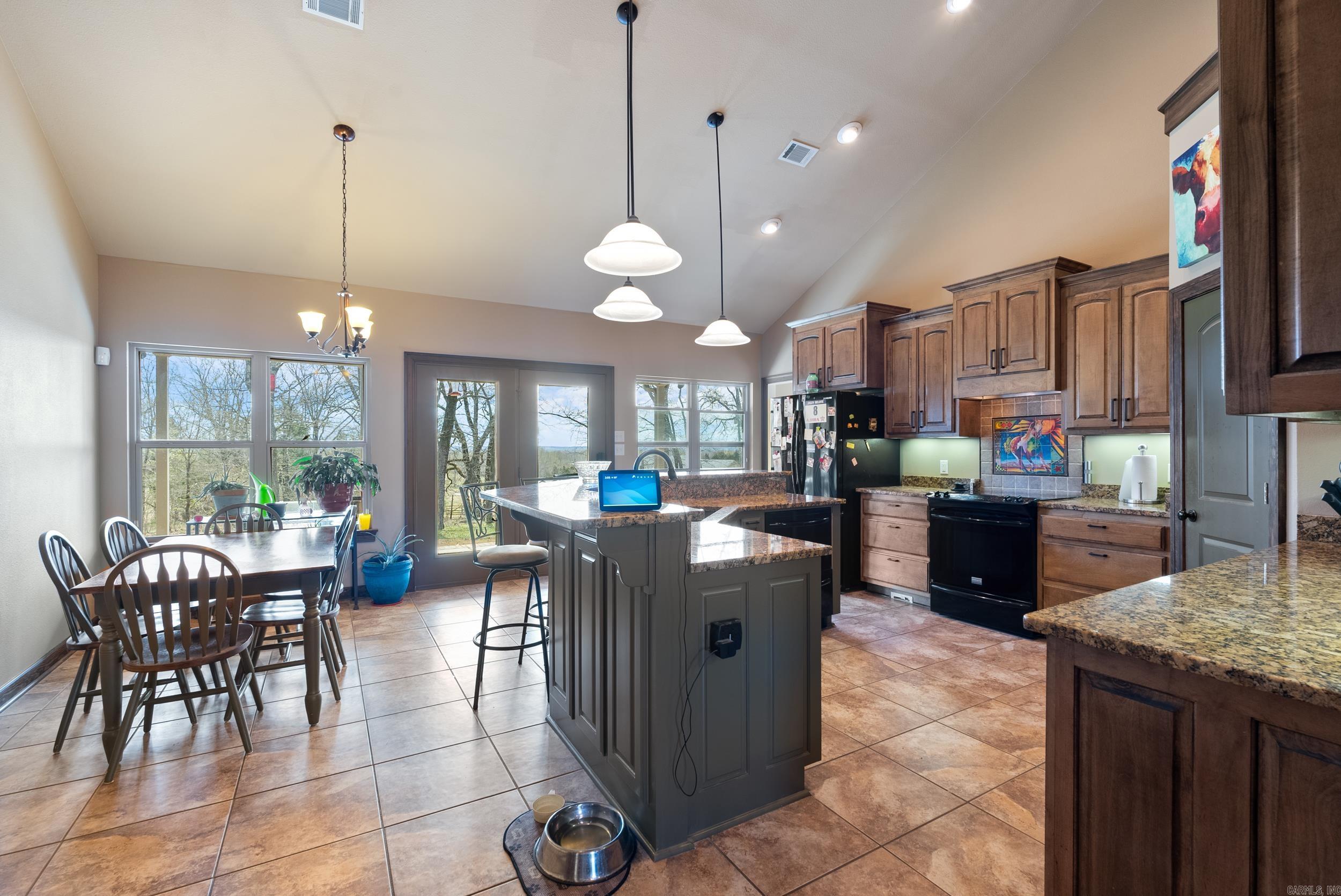 11  Hoggard  Enola, AR