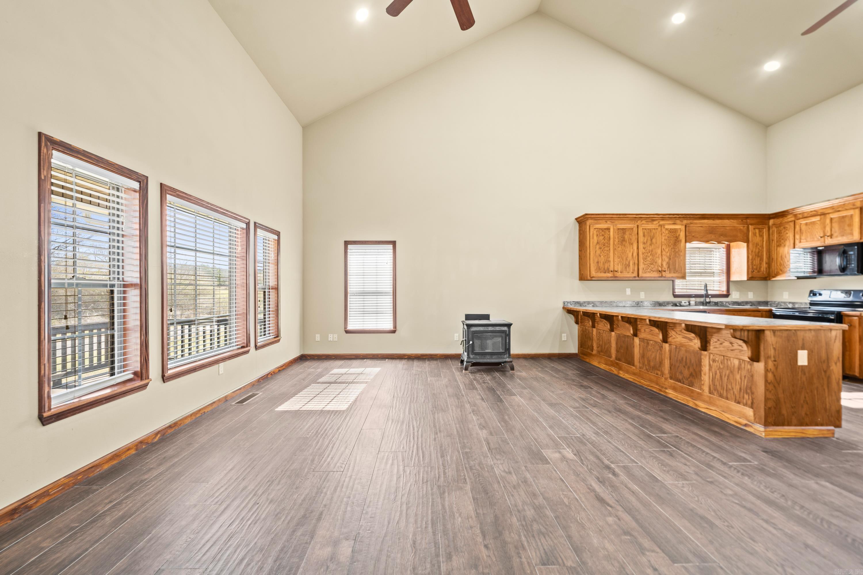 2017 Owl Creek Road Royal, AR 71968