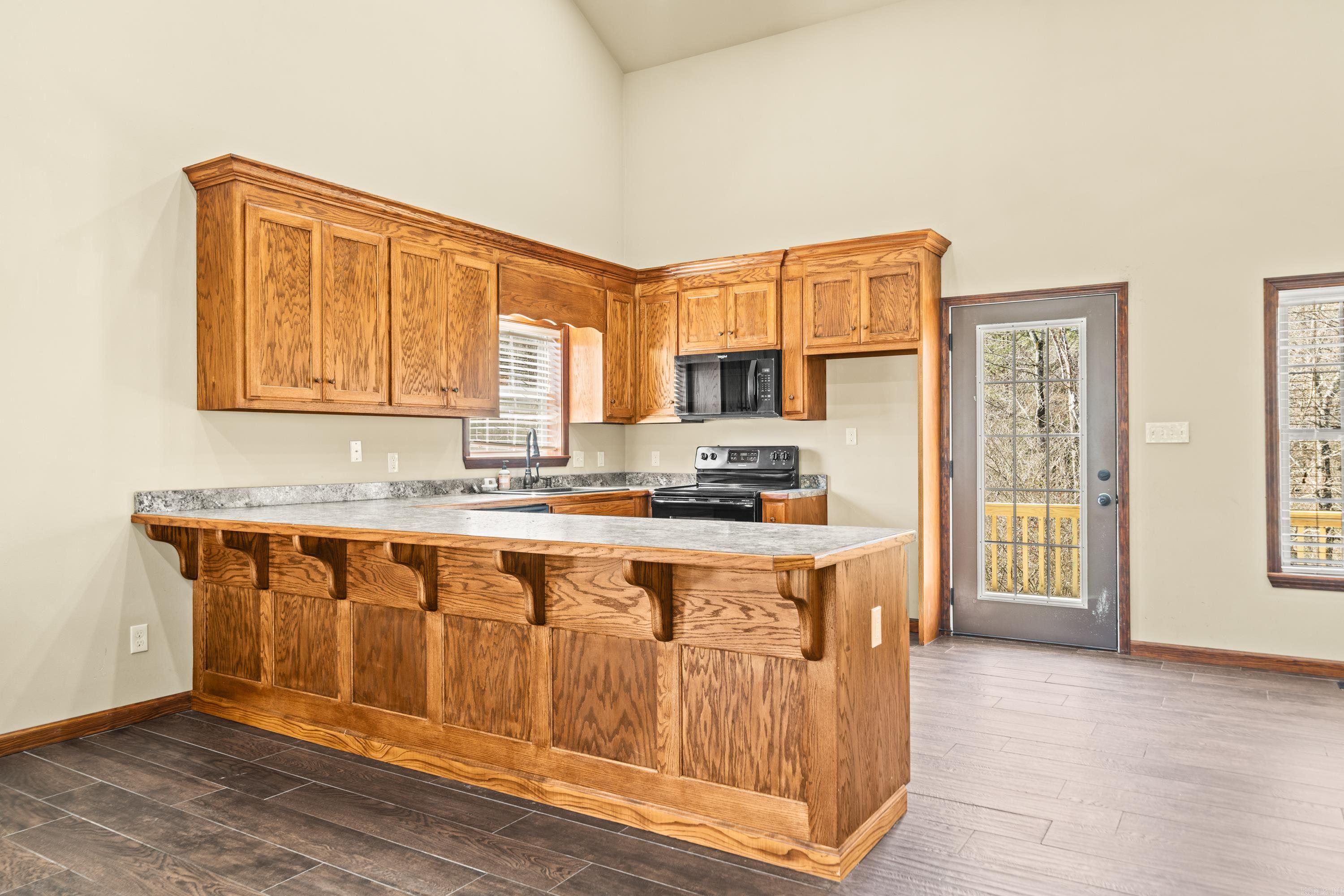 2017 Owl Creek Road Royal, AR 71968
