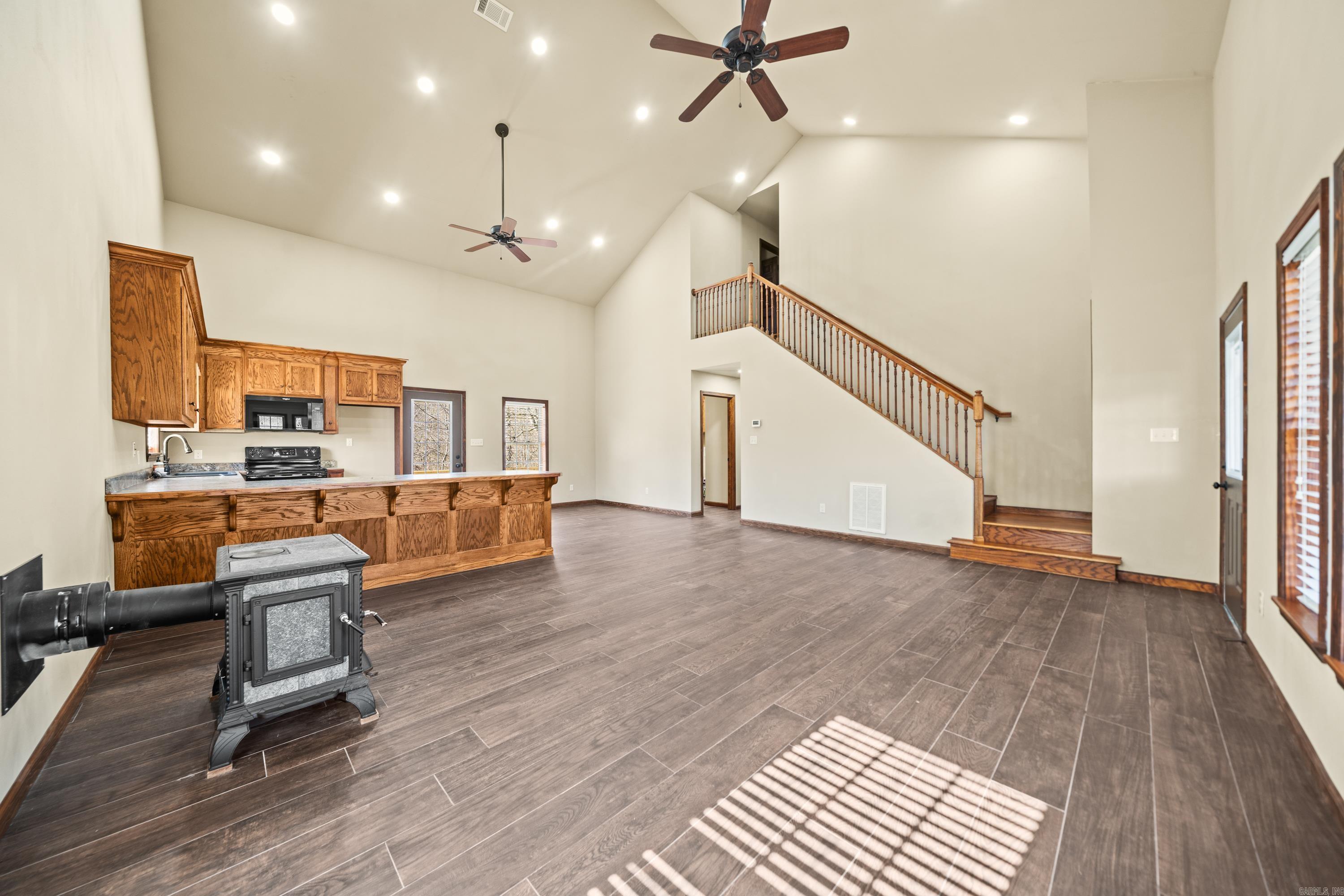 2017 Owl Creek Road Royal, AR 71968