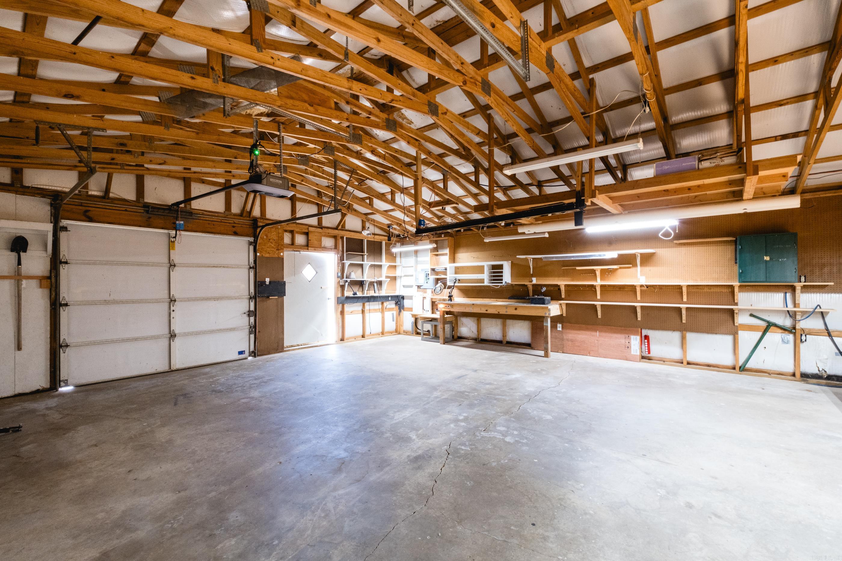 18719  Newton  Roland, AR