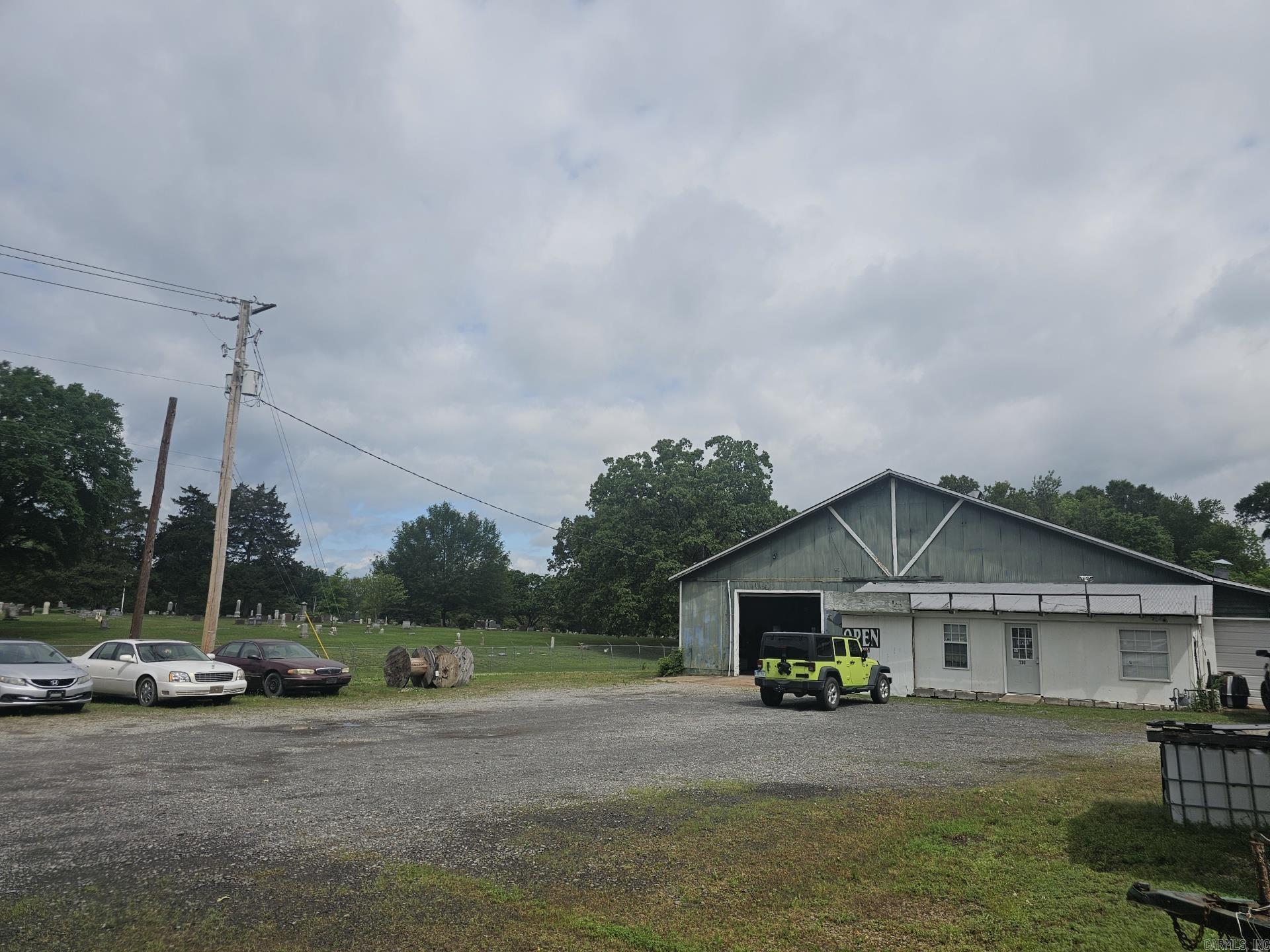 710 E Moore  Searcy, AR