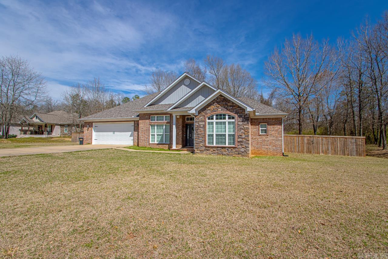 21274  Meadows Acres  Hensley, AR