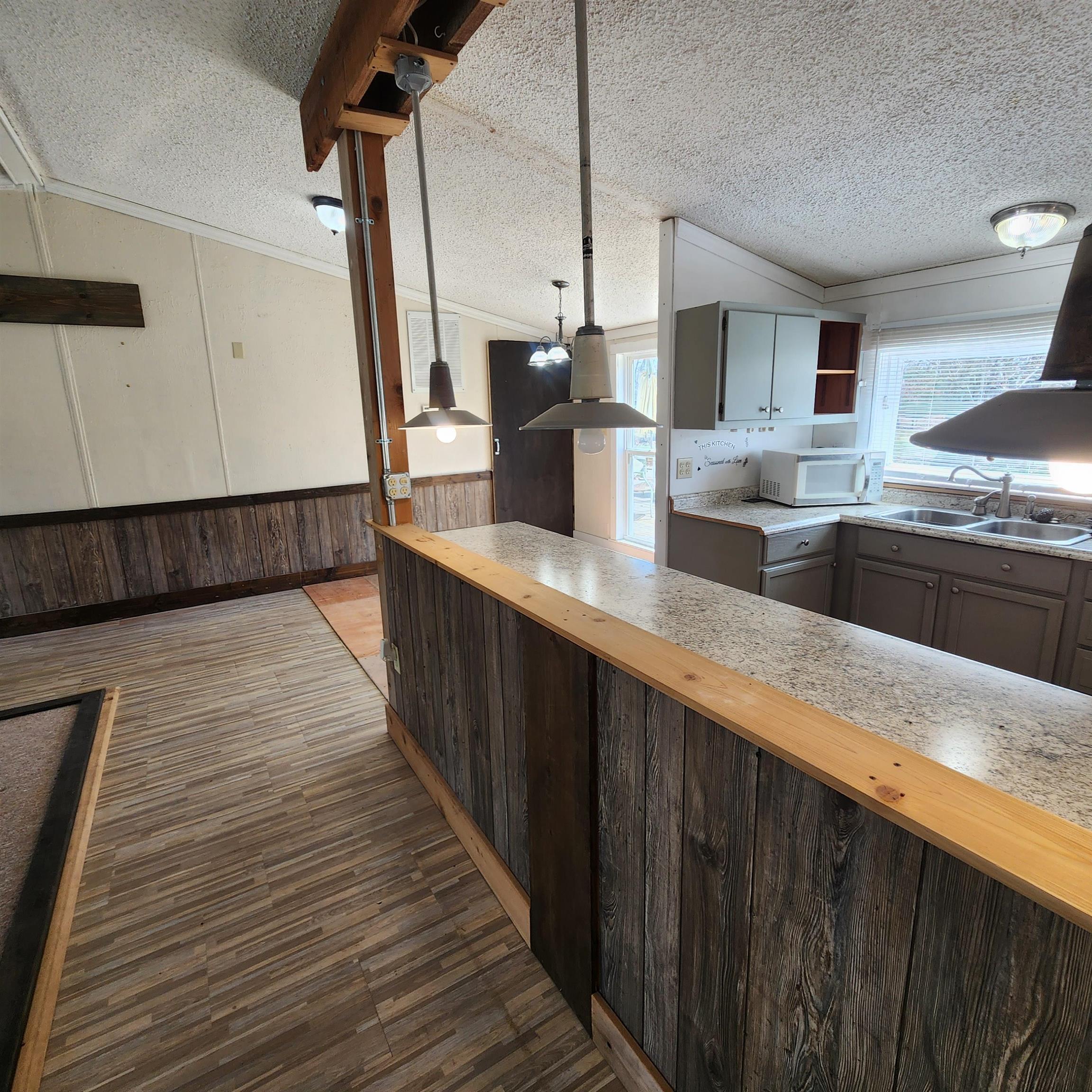 2138  Hwy 175  Wirth, AR
