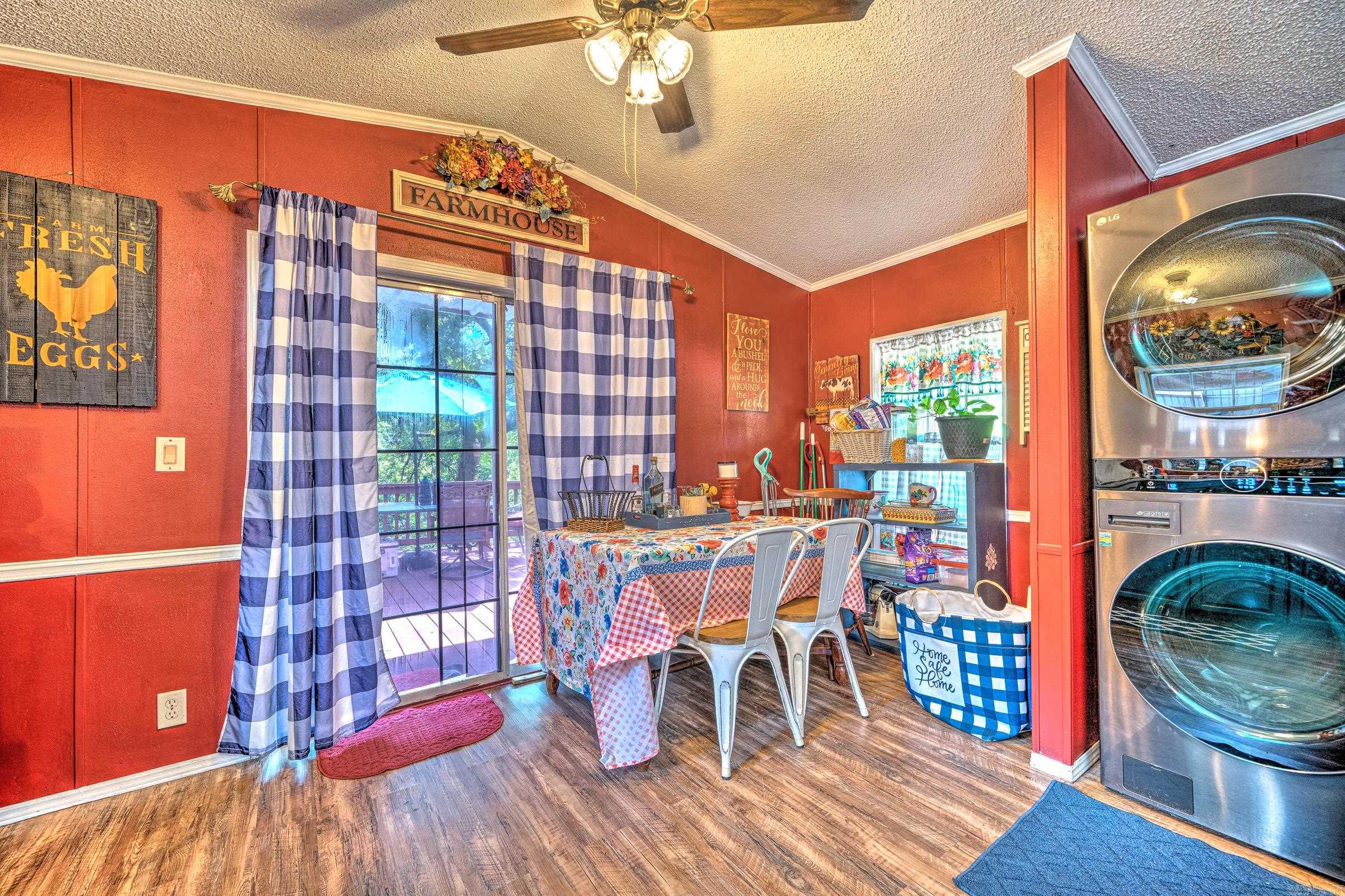 1734  Crosstrails  De Queen, AR
